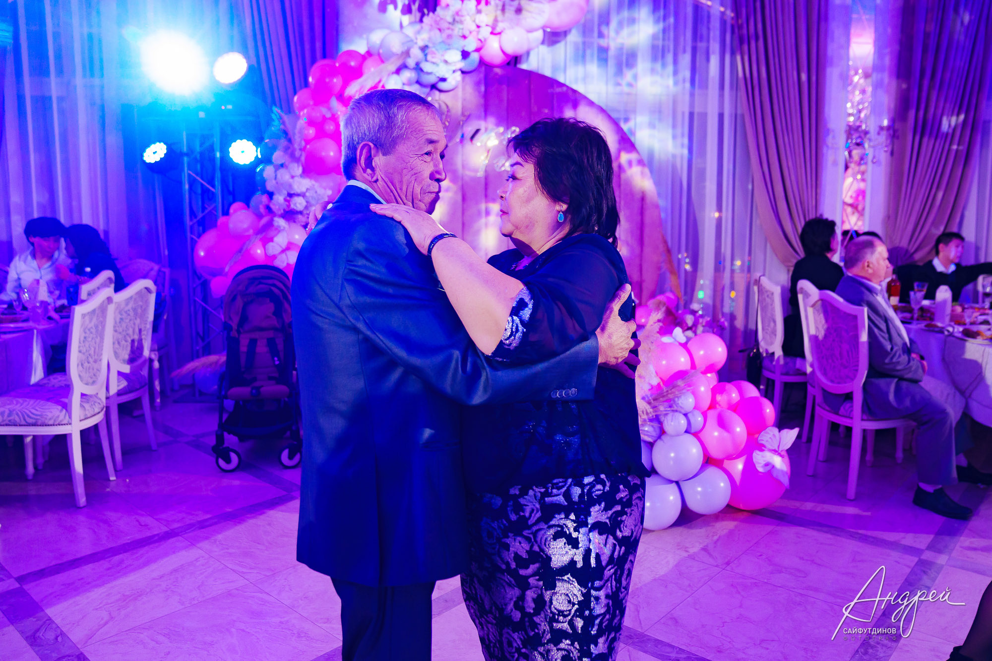 Асянди. Нике годик. Свадебный и семейный фотограф в Ростове-на-Дону. Андрей Сайфутдинов