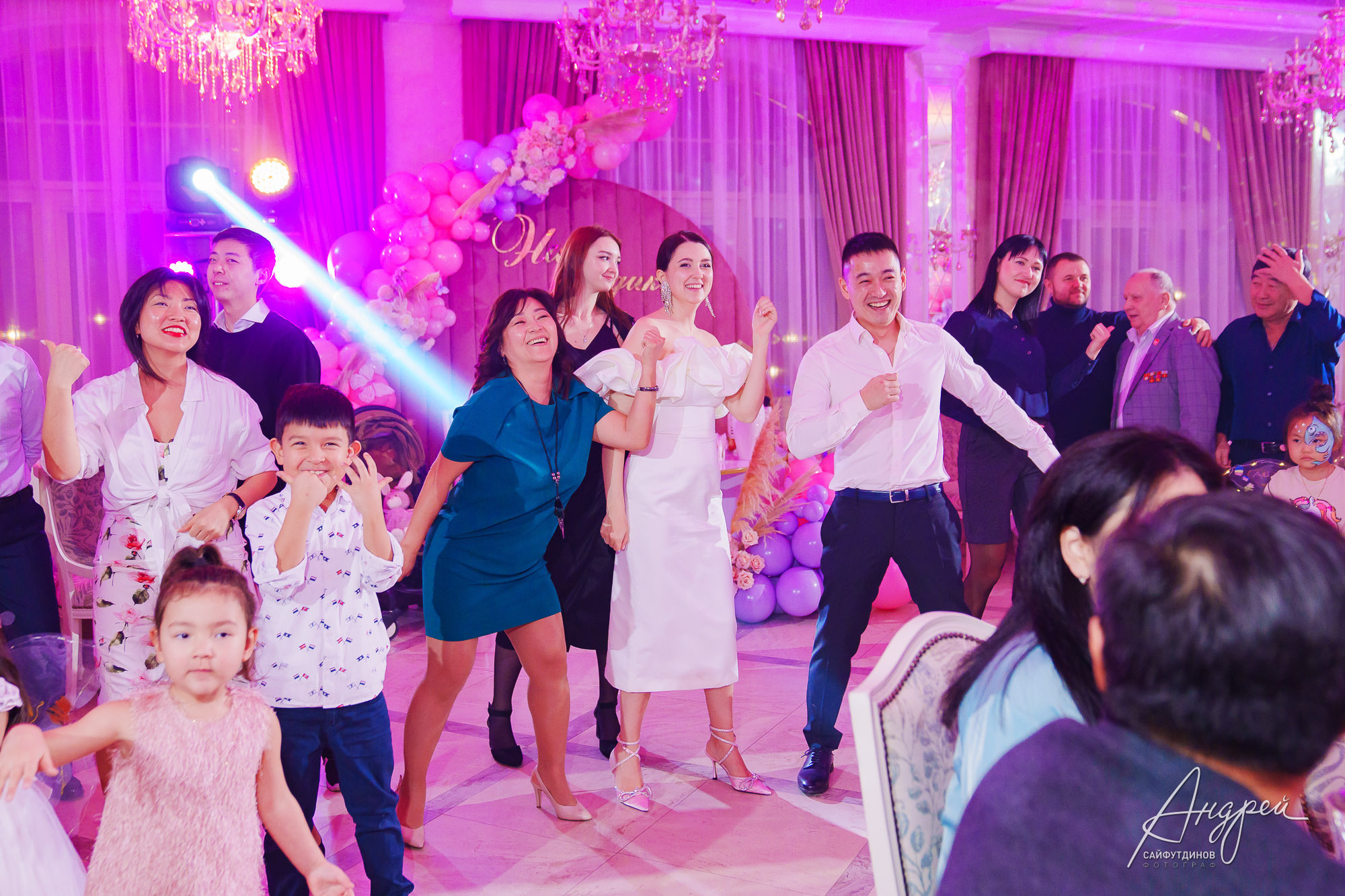 Асянди. Нике годик. Свадебный и семейный фотограф в Ростове-на-Дону. Андрей Сайфутдинов