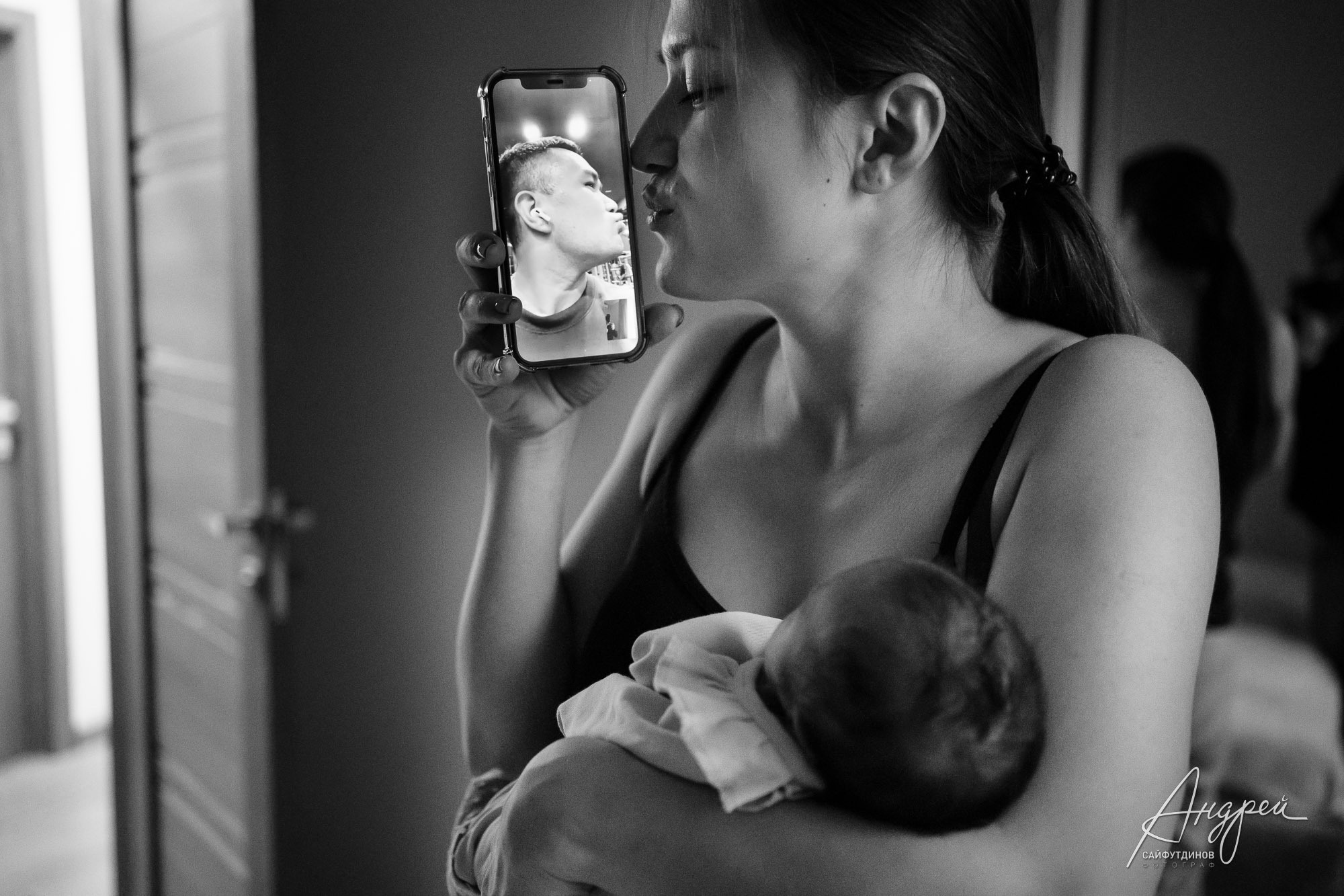 Выписка Эмилии👼 Когда папа за множество километров от дома. Свадебный и семейный фотограф в Ростове-на-Дону. Андрей Сайфутдинов