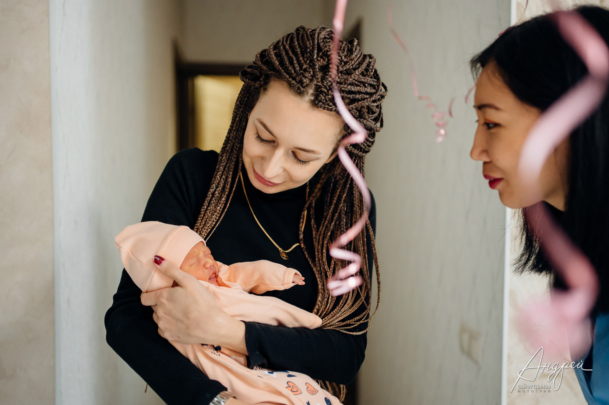 Выписка Эмилии👼 Когда папа за множество километров от дома. Свадебный и семейный фотограф в Ростове-на-Дону. Андрей Сайфутдинов