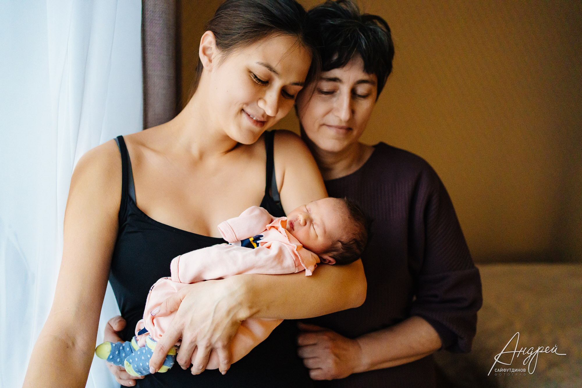 Выписка Эмилии👼 Когда папа за множество километров от дома. Свадебный и семейный фотограф в Ростове-на-Дону. Андрей Сайфутдинов