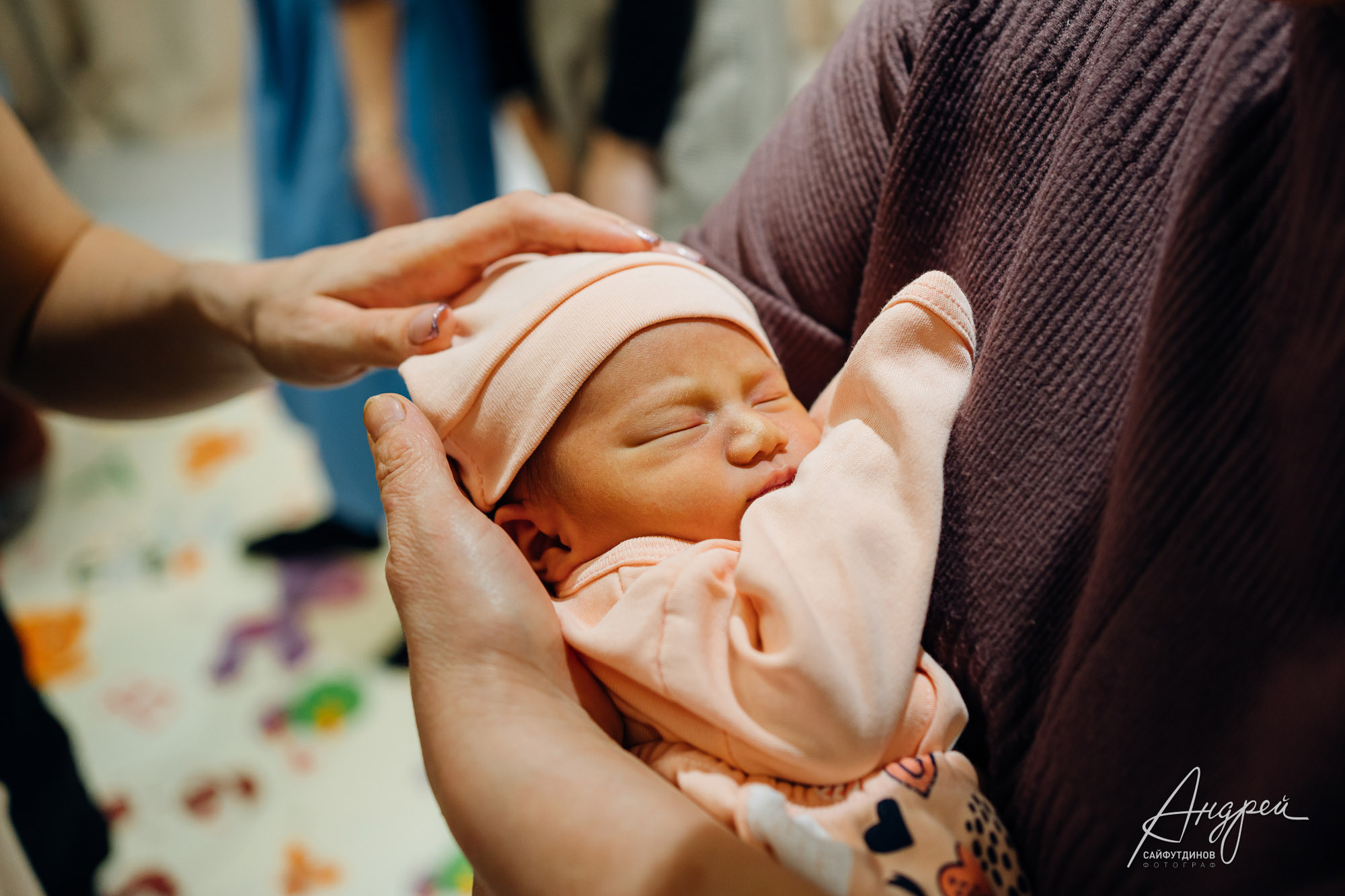 Выписка Эмилии👼 Когда папа за множество километров от дома. Свадебный и семейный фотограф в Ростове-на-Дону. Андрей Сайфутдинов
