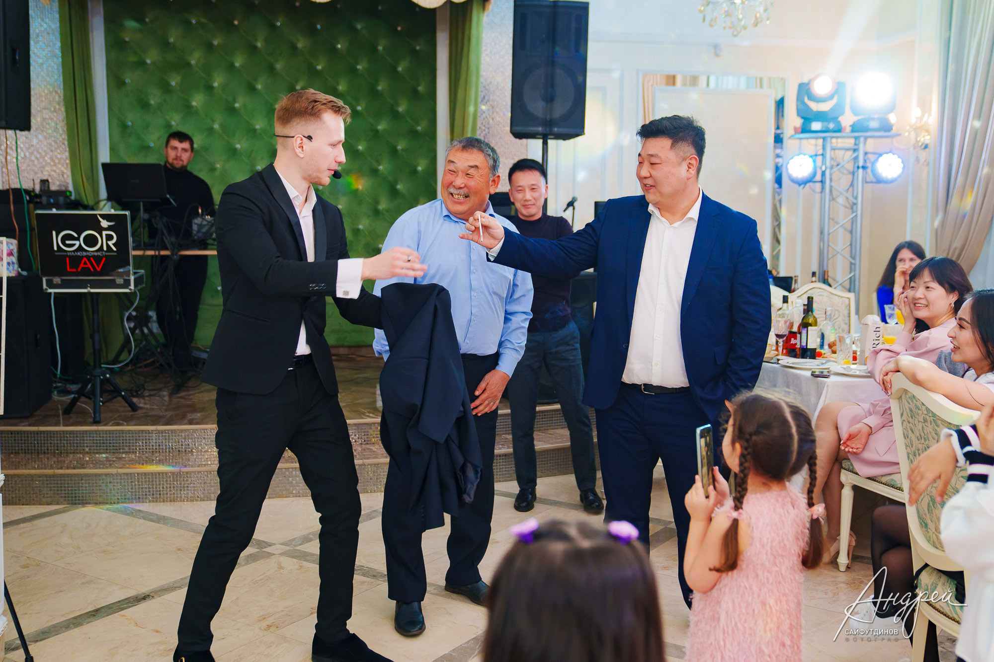 Асянди. Нике годик. Свадебный и семейный фотограф в Ростове-на-Дону. Андрей Сайфутдинов