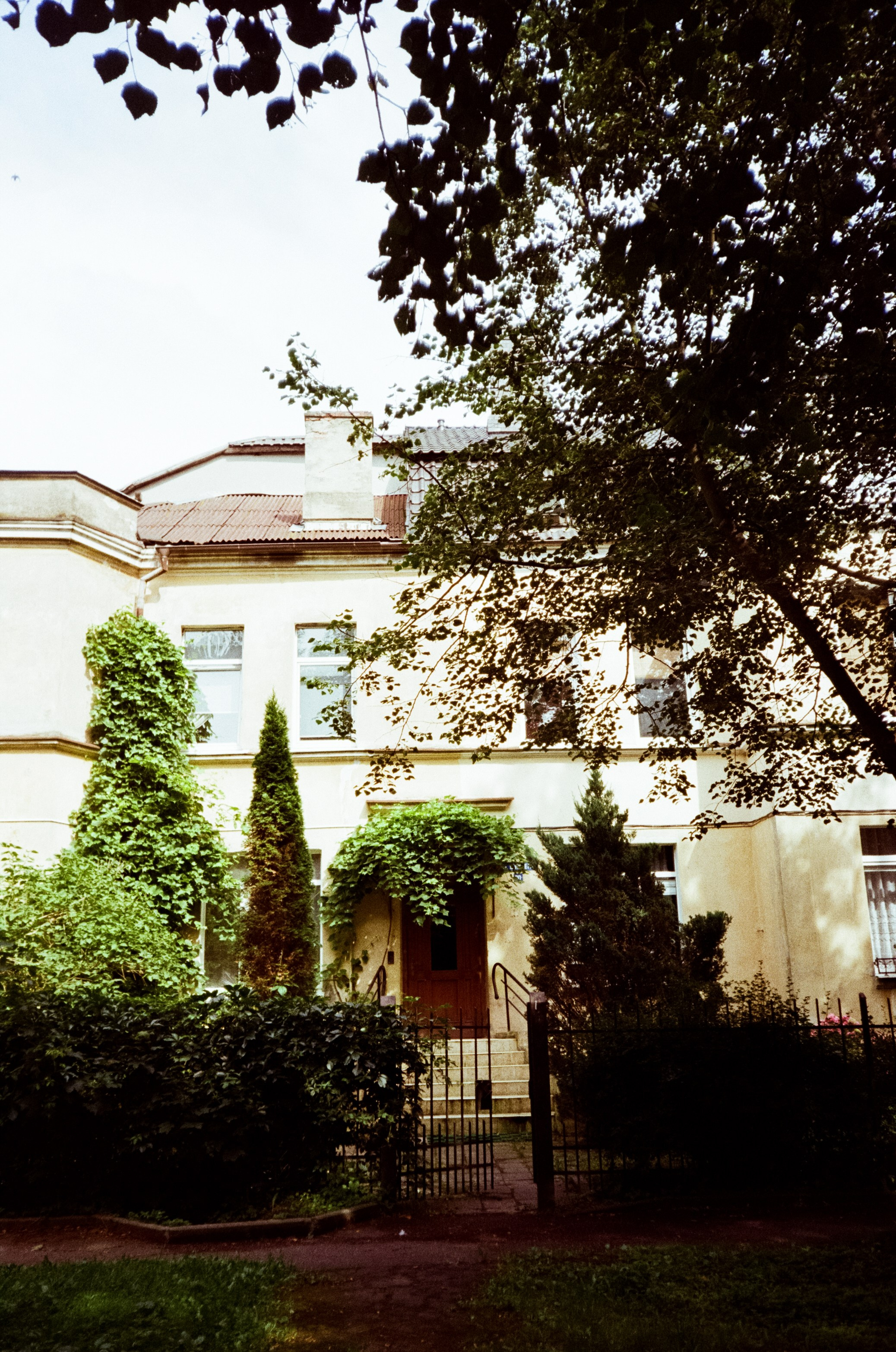 Калининградский стрит. От Амалиенау до кафе Толстой. Фотограф-документалист Мария Осокина