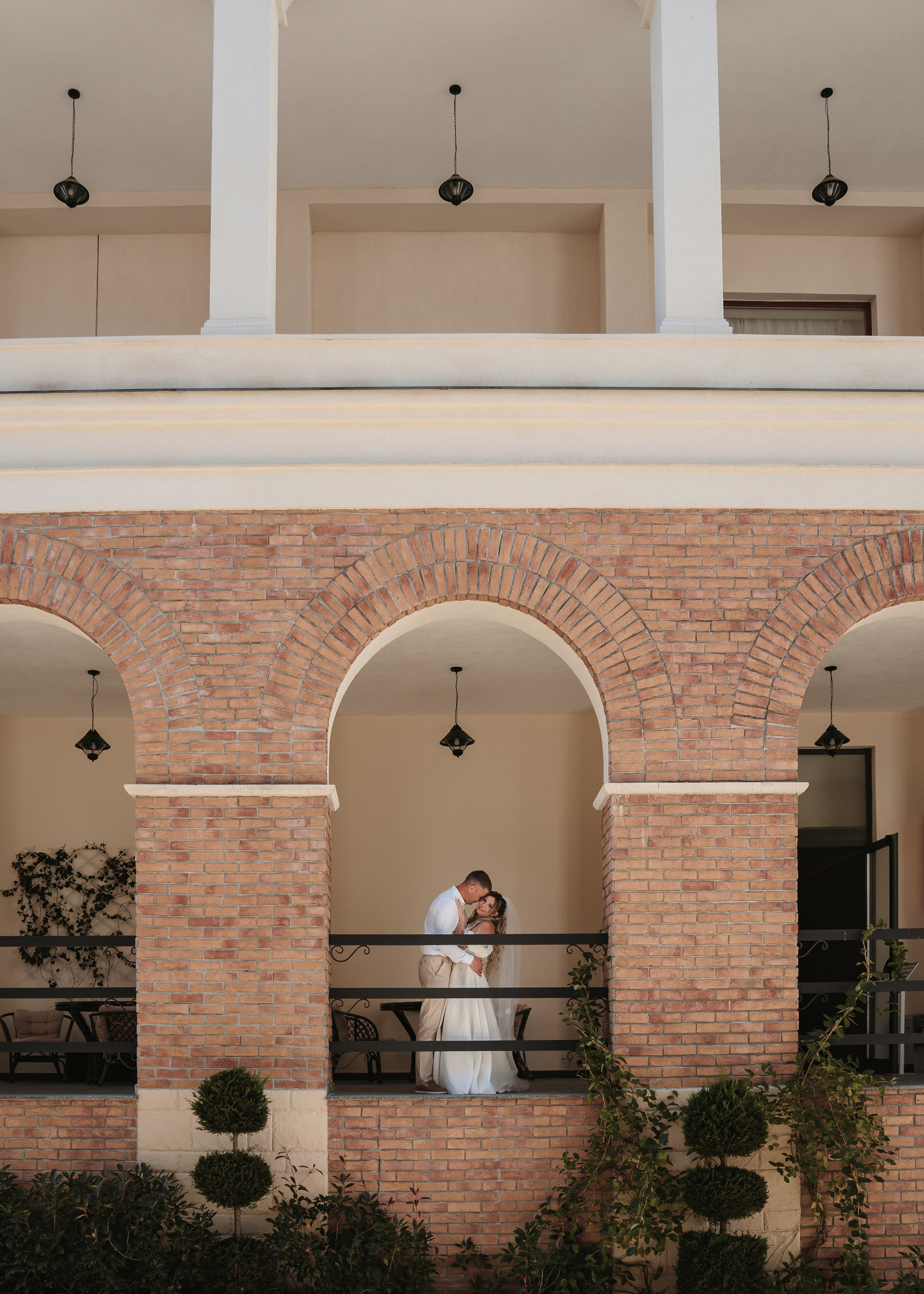 Место для фотосессии в Сочи, Адлере. Красивые свадебные фотосессии. Алина Бернд — свадебный и индивидуальный фотограф в Сочи и Адлере