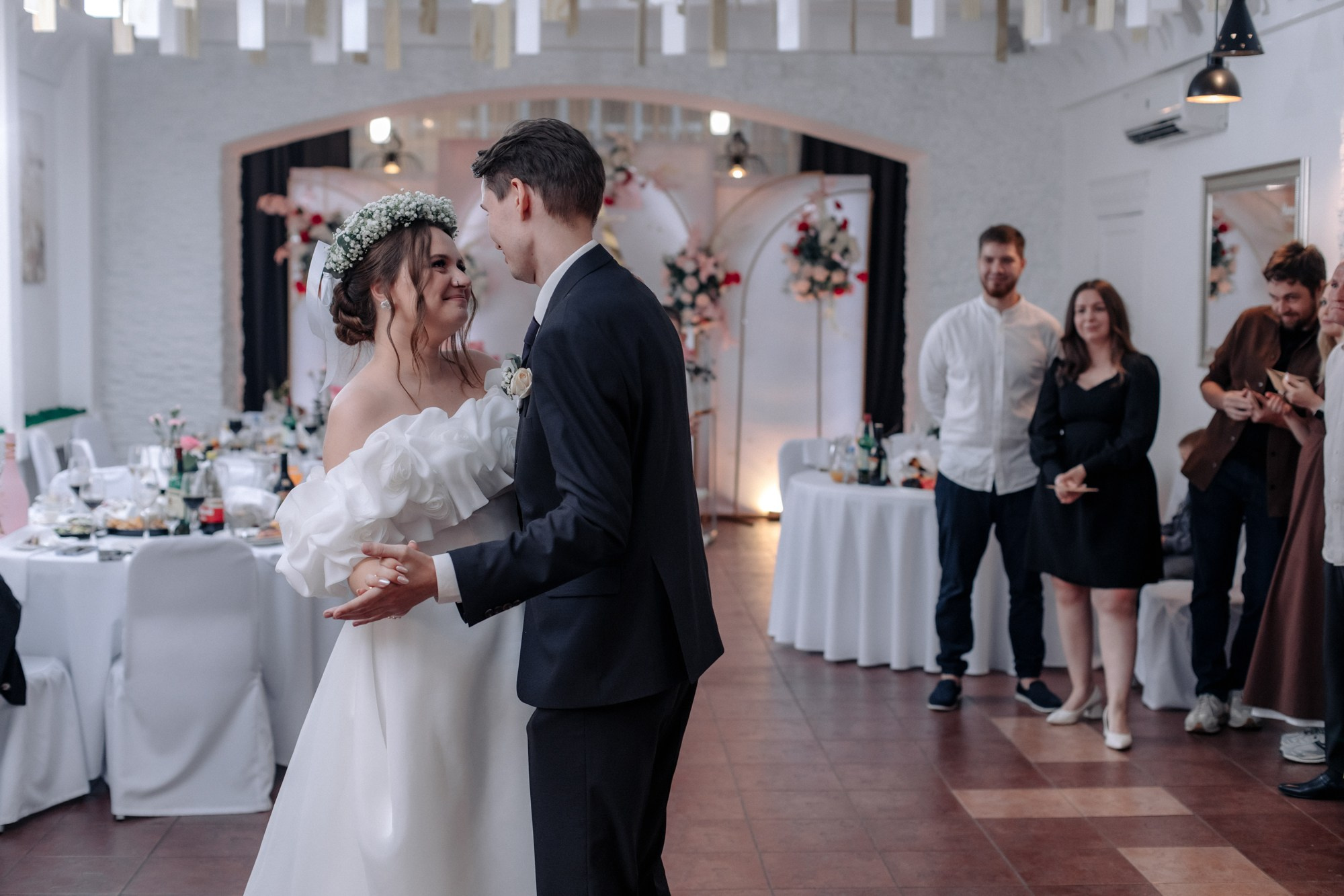 Владимир и Анастасия. Свадебный и портретный фотограф в Омске Антон Карев