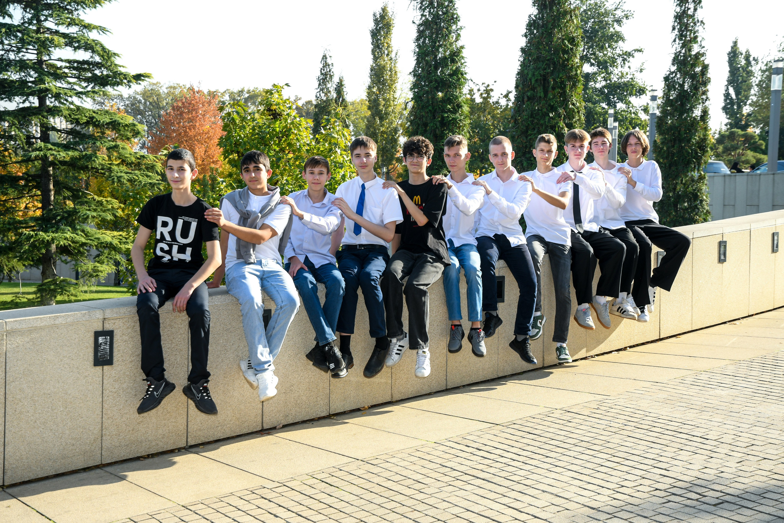 Фотосессия для выпускного альбома в парке Галицкого. Вячеслав Скрипник Фотограф Краснодар