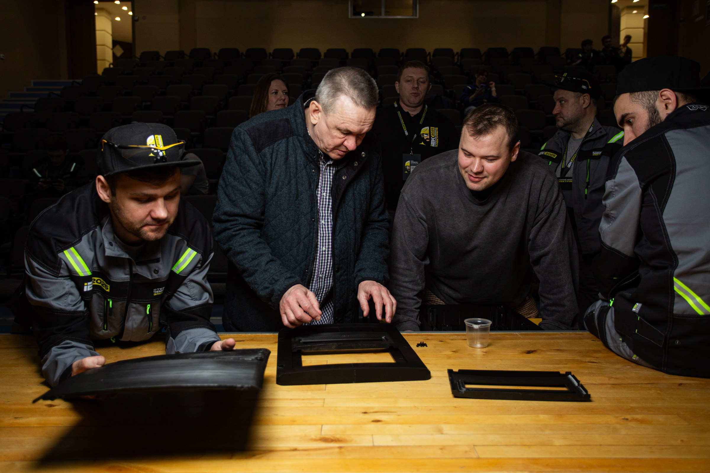 Чемпионат электриков. Свадебный и семейный фотограф в Тюмени Александр Виноградов