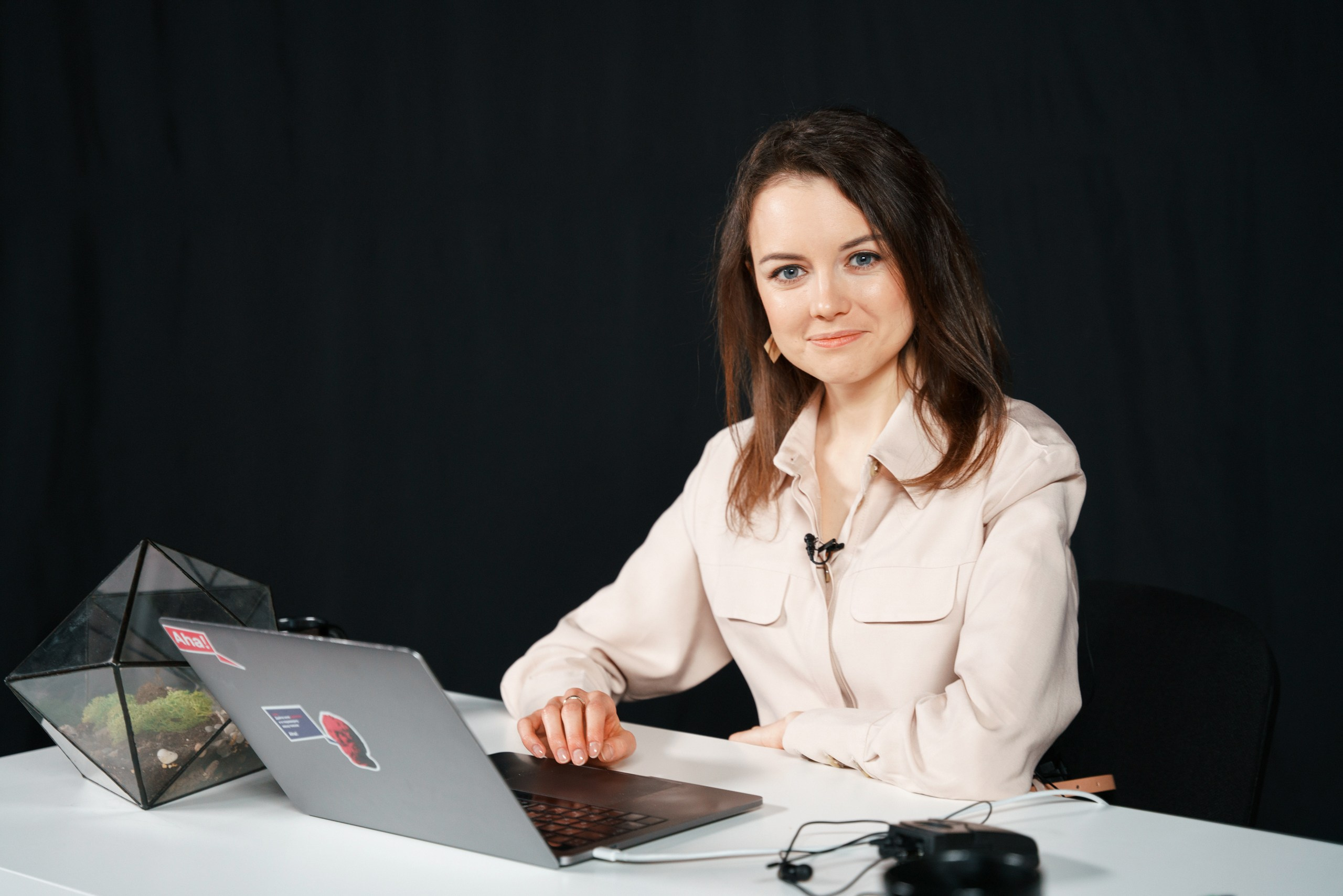 Aha! — 9 апреля 2021. Фотобанк Матемаркетинг