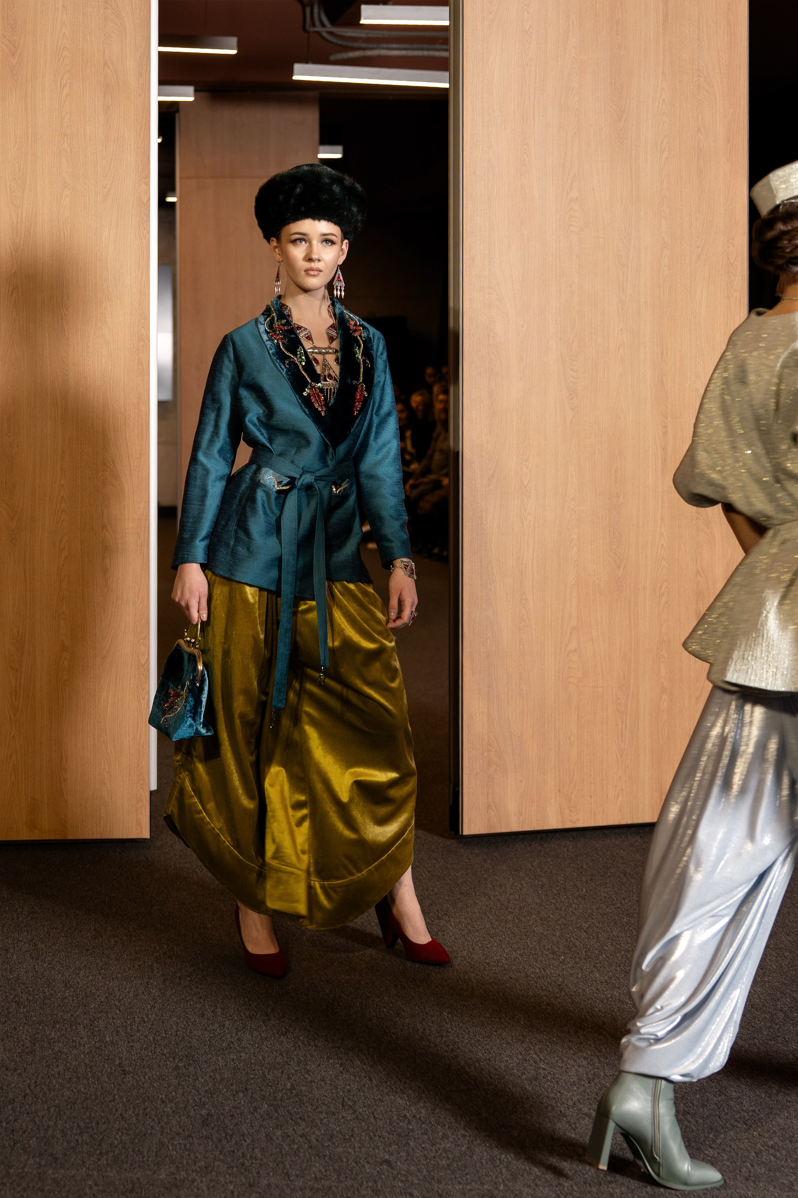 Brand Gulnur Atelier. Сайт Алматинского НЮ АРТ, будуар и фэшн фотографа Дениса Карпенко