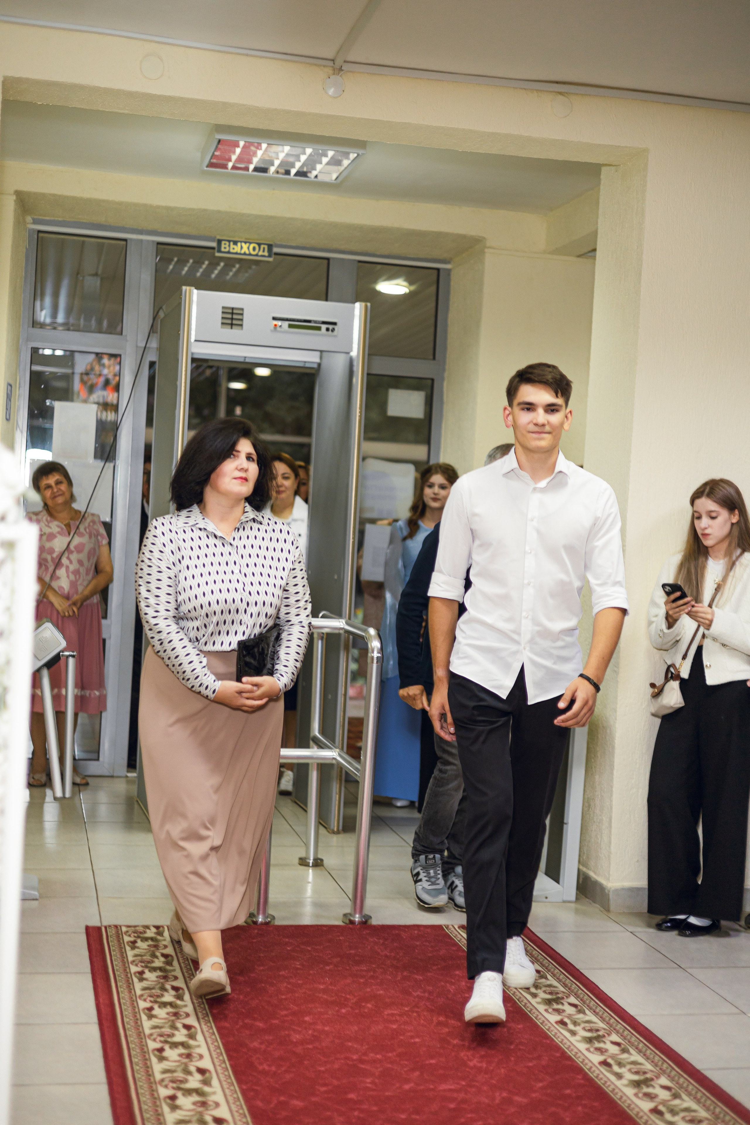 3 школа. Фотограф и видеограф в Бугульме Аня Трутнева