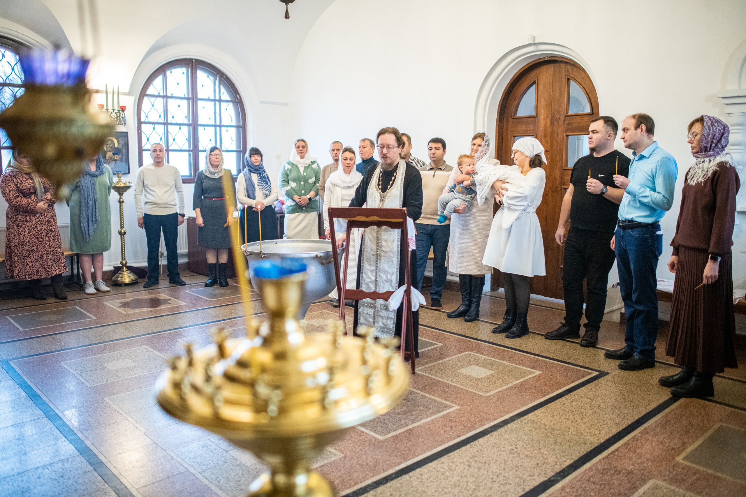 Крещение Глеба. г. Белоозёрский Храм Всех Святых в земле Русской просиявших. Фотограф Крещения и Венчания в Москве и МО