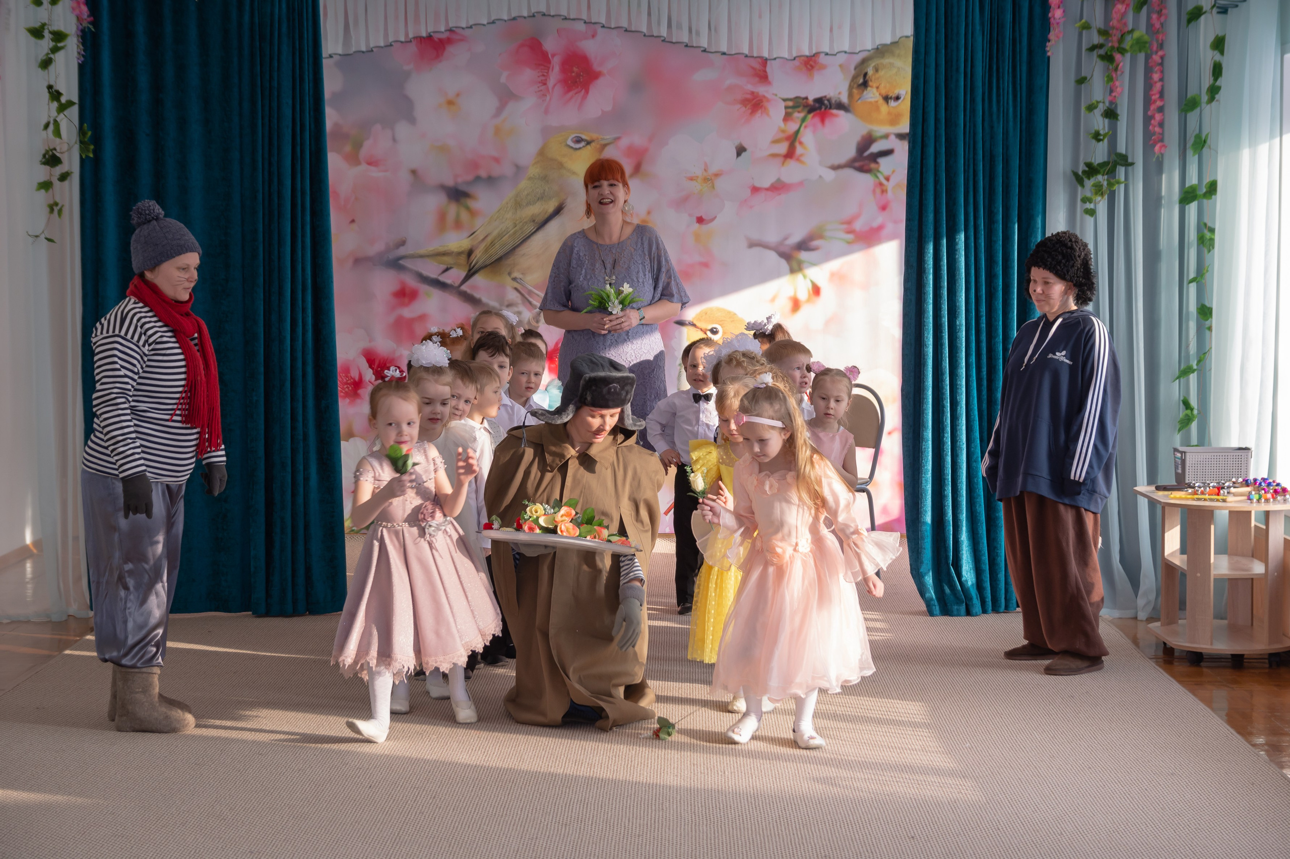 Весенний утренник