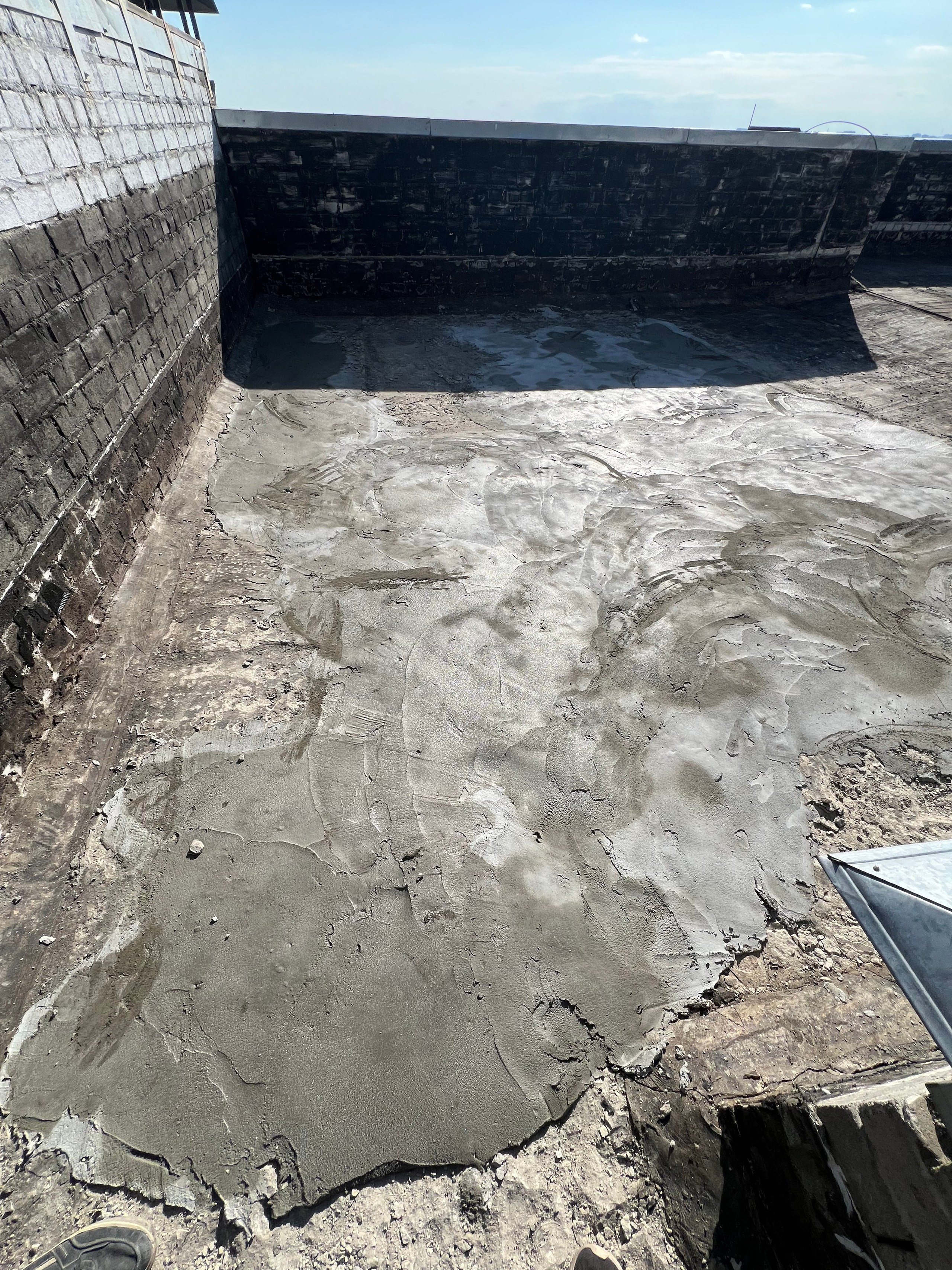 ТСЖ Строителей 33 Монтаж наплавляемой кровли