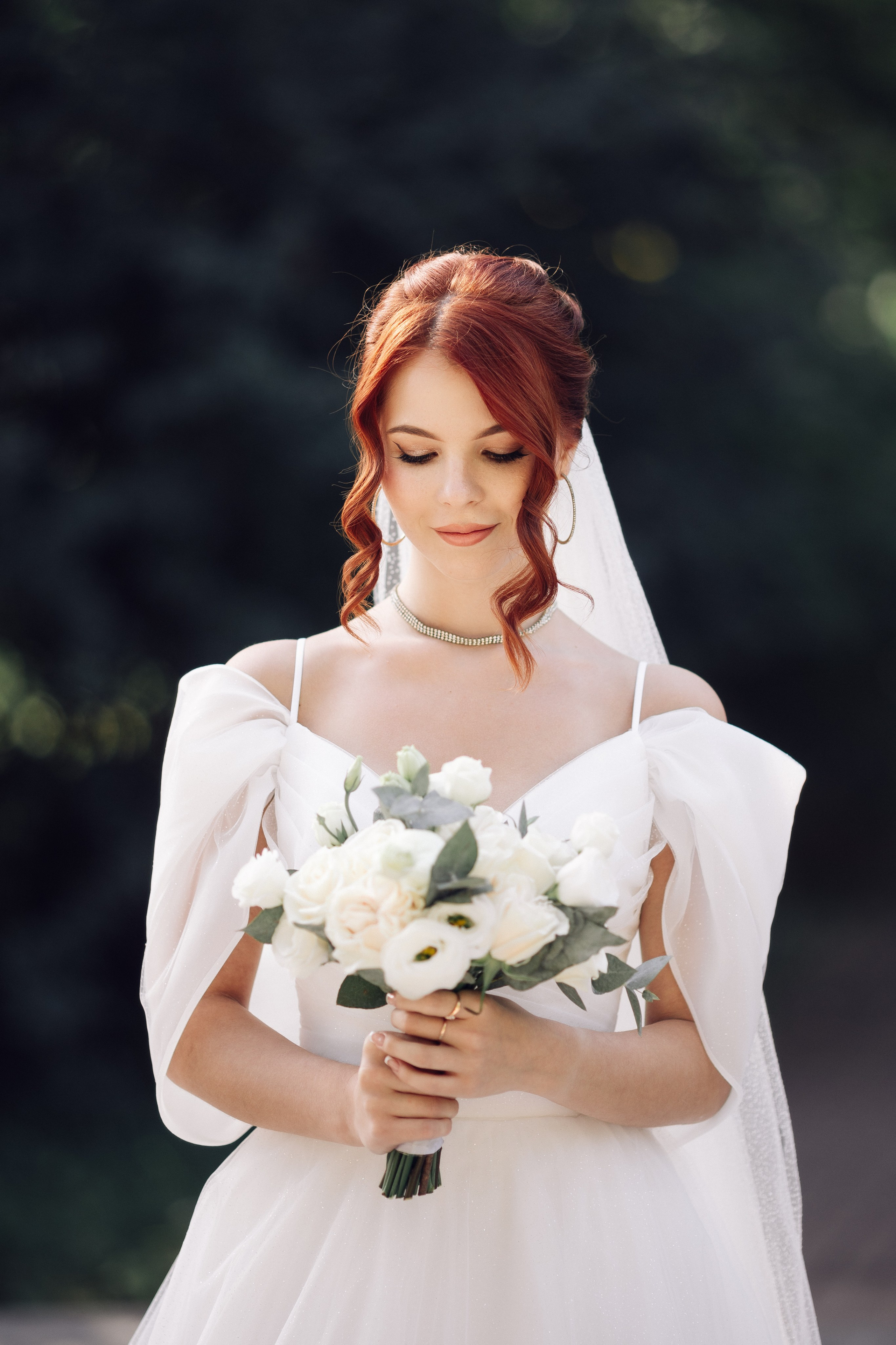 невеста красивая с букетом