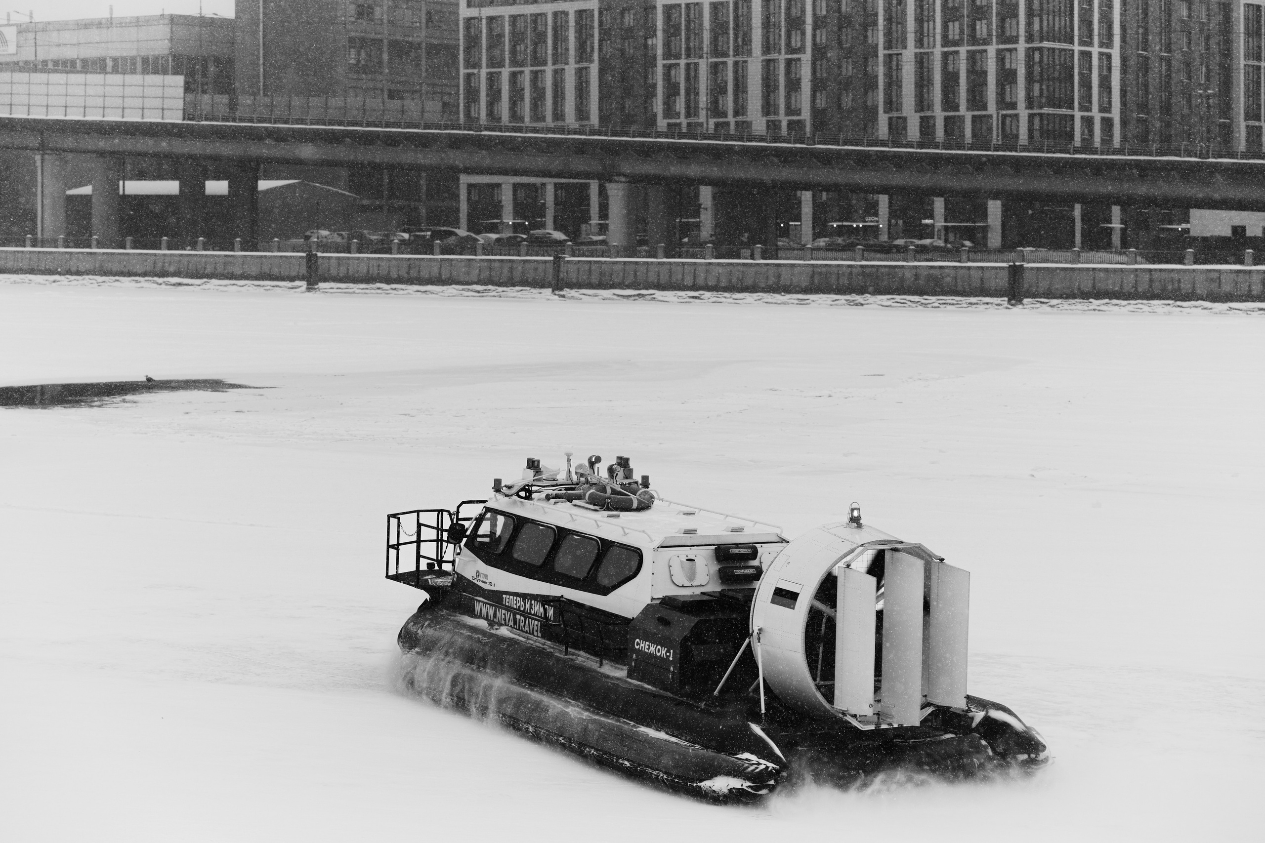 Стрит-фотография в Санкт-Петербурге — фотосессия | Филипп Линзин. Репортажный и портретный фотограф в Санкт-Петербурге Филипп Линзин