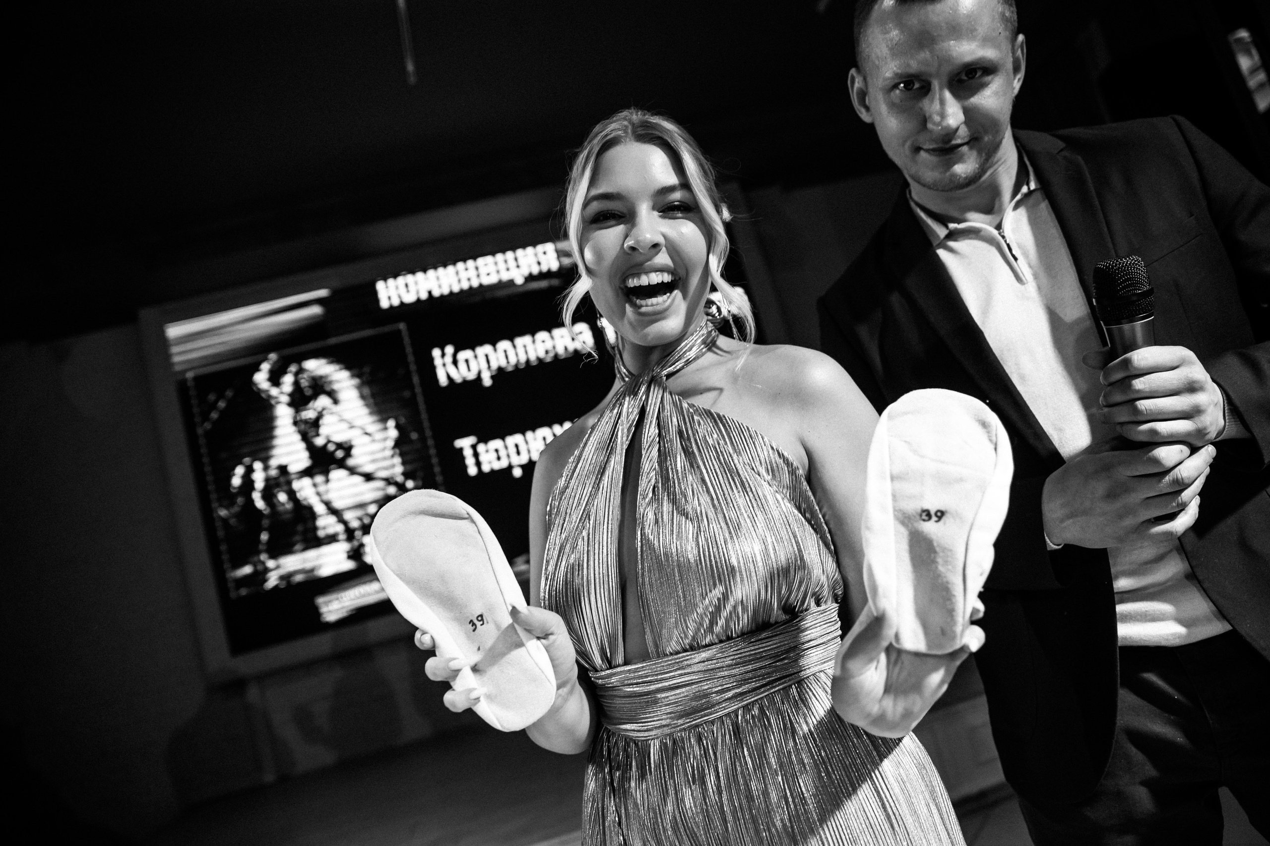 2023-06-23 Выпускной МБОУ СОШ № 10. Фотограф в Красноярске