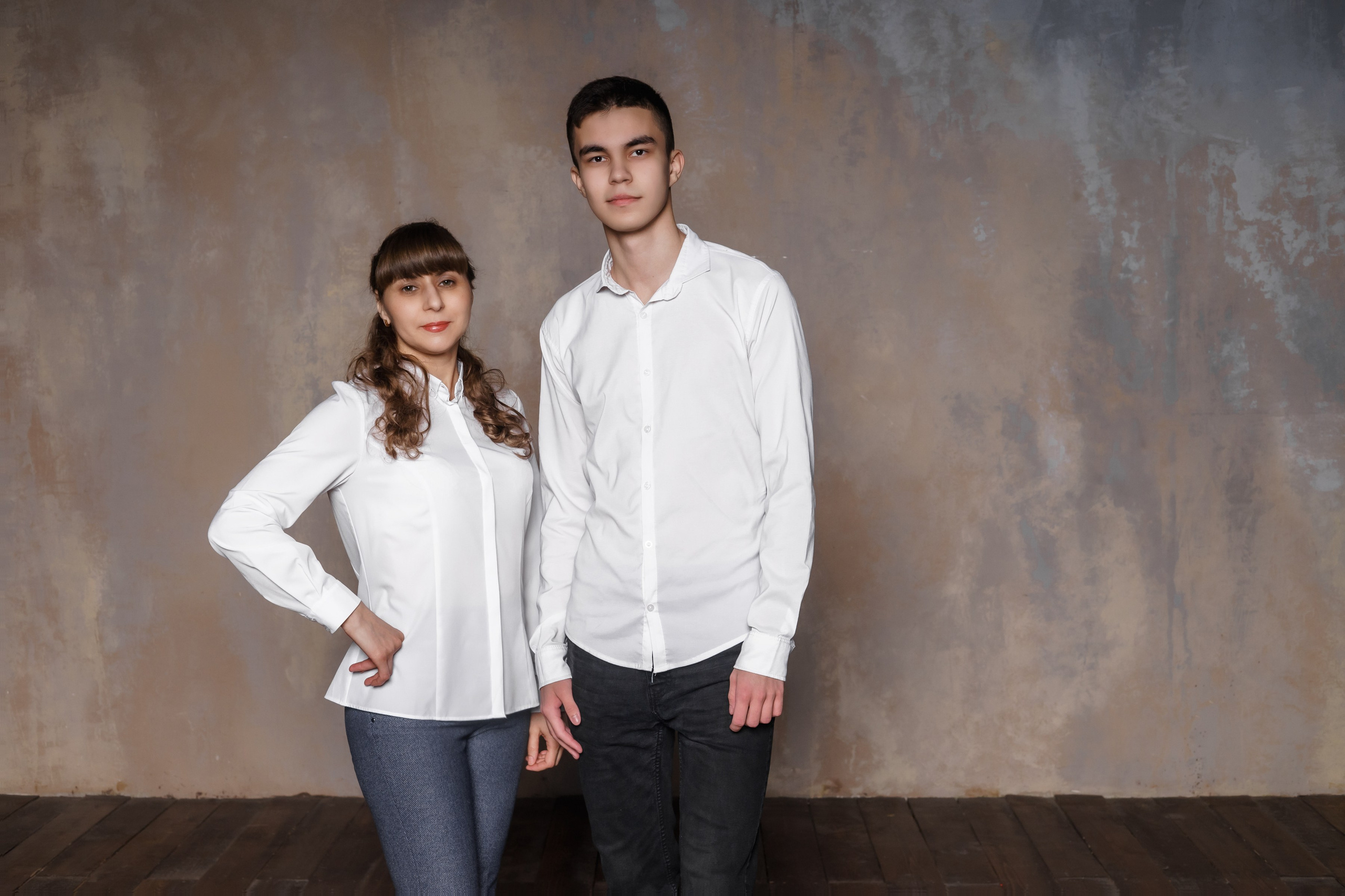 СТУДИЯ «Культура» сьемка для альбома СОШ 57 -11кл. Ольга Плаксина фотограф в Саратове