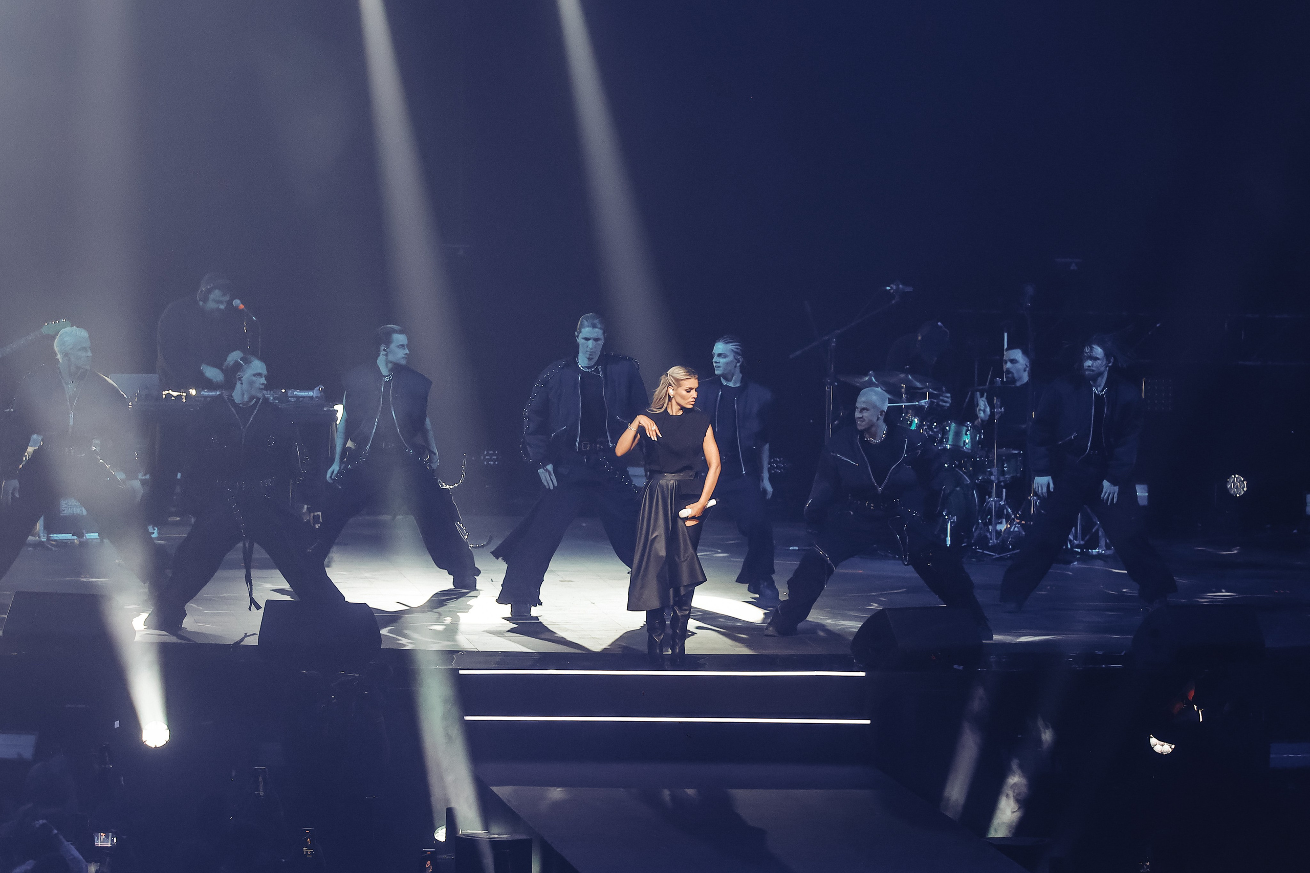 ПЕРВАЯ ЛЕДИ @LIVE ARENA