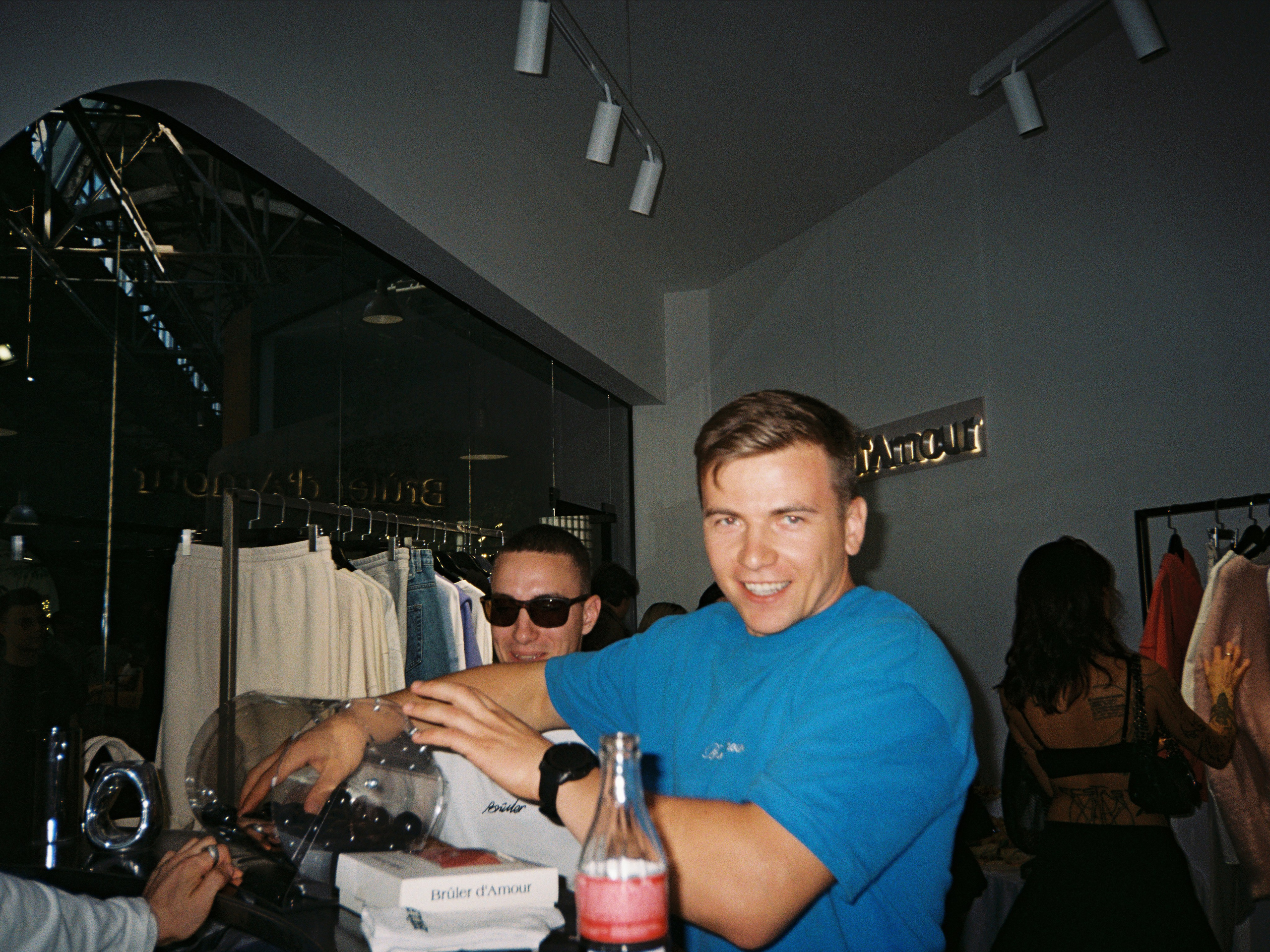 Brûler d'Amour, июль 2025