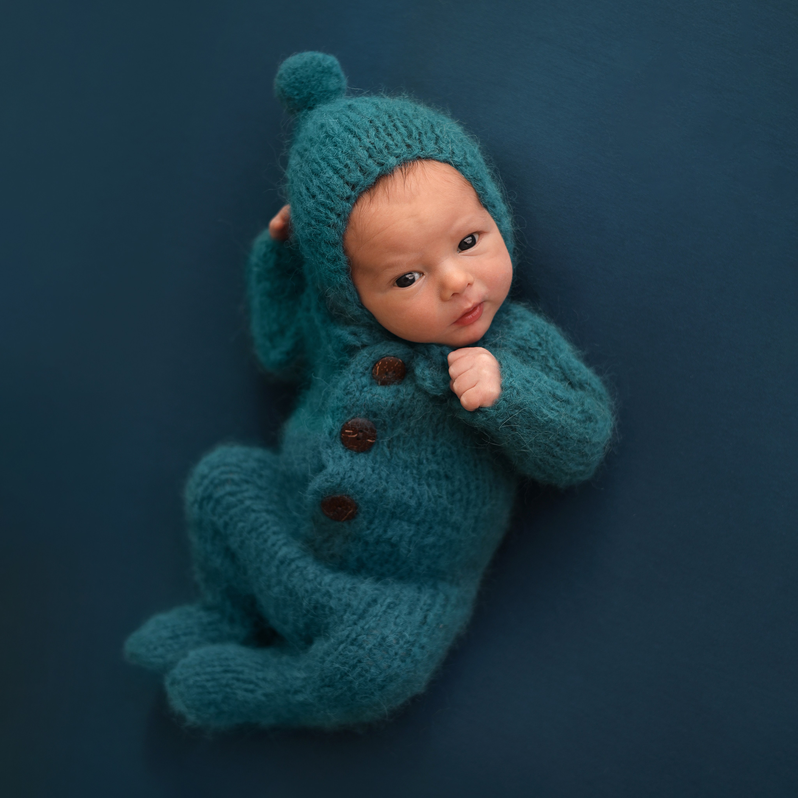 Каталог костюмчиков для новорожденных мальчиков. Фотограф новорожденных Москва. Ньюборн фотограф Москва