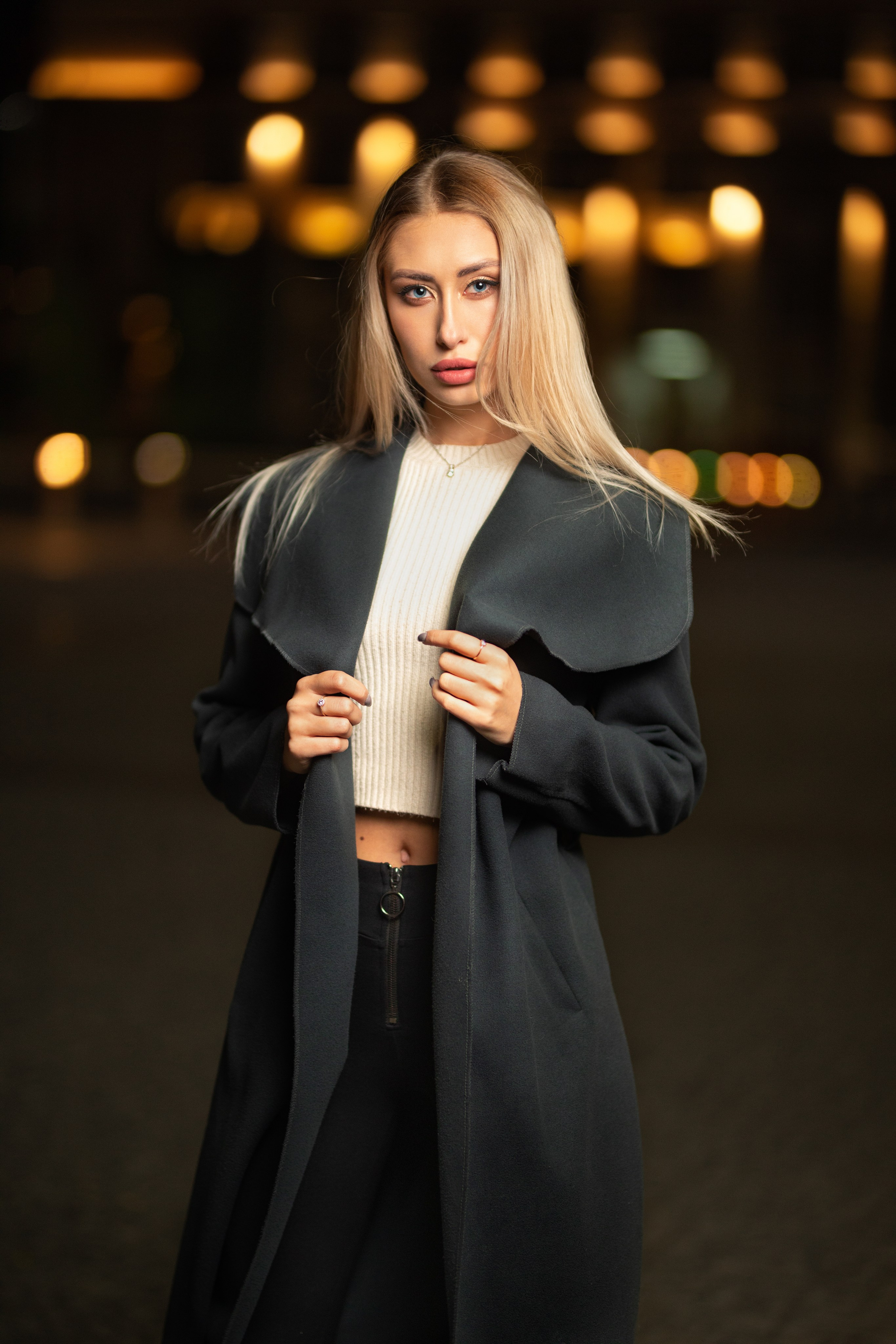 Ночная съемка на улицах Воронежа с Яной в формате для «себя»