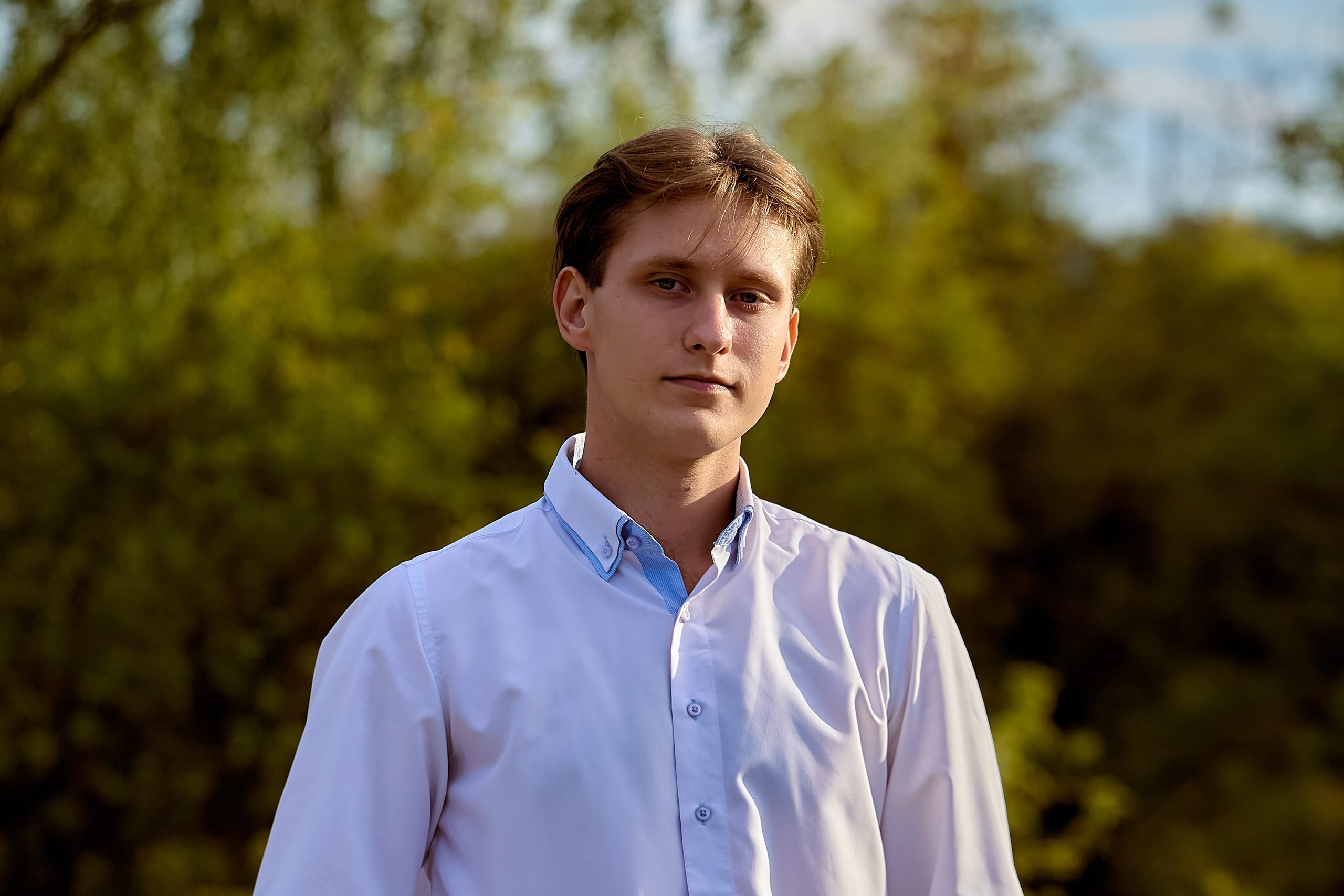 Вечерняя фотосессия в заброшенном здании