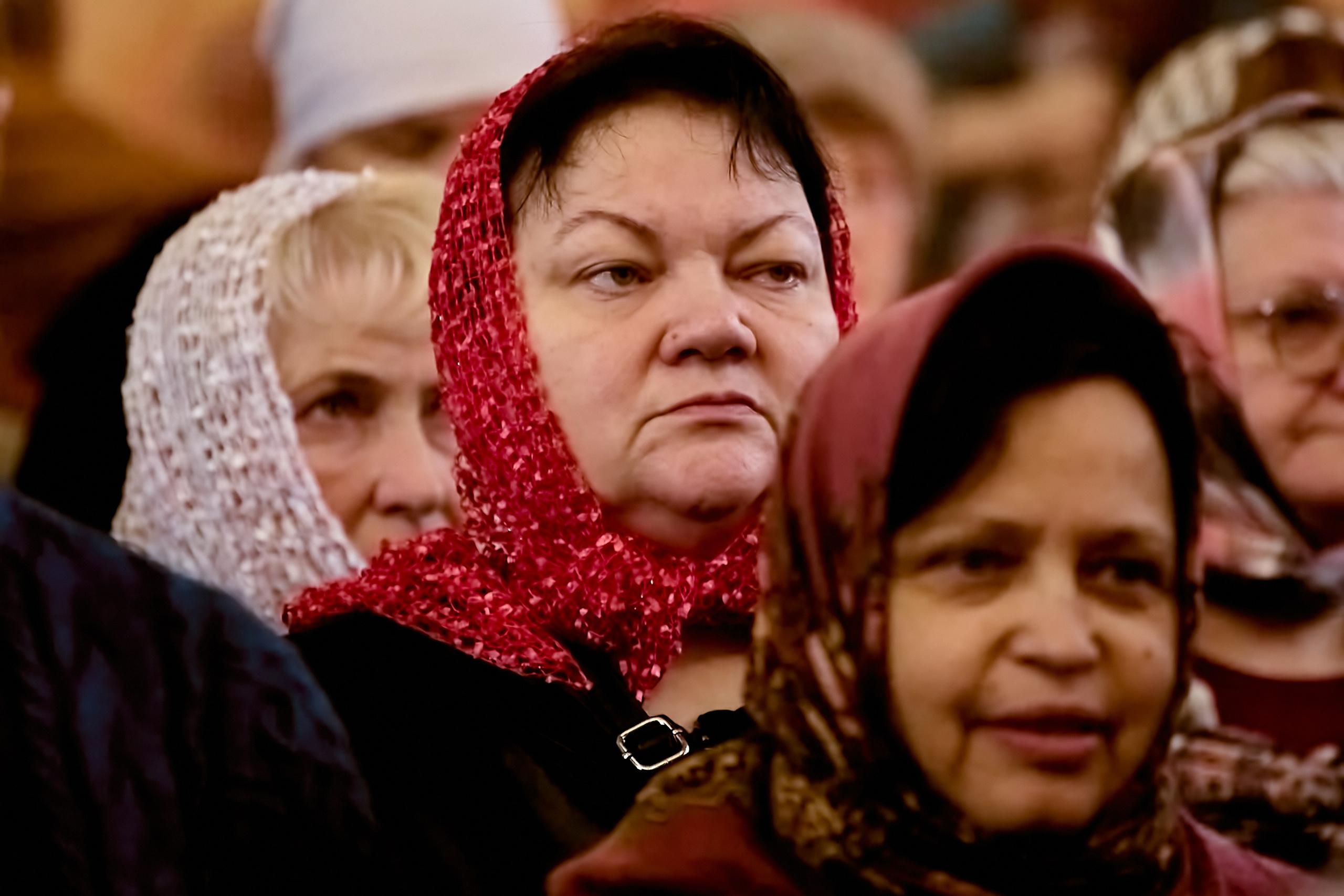 Портрет Женщины на службе в Храме. Дзержинск