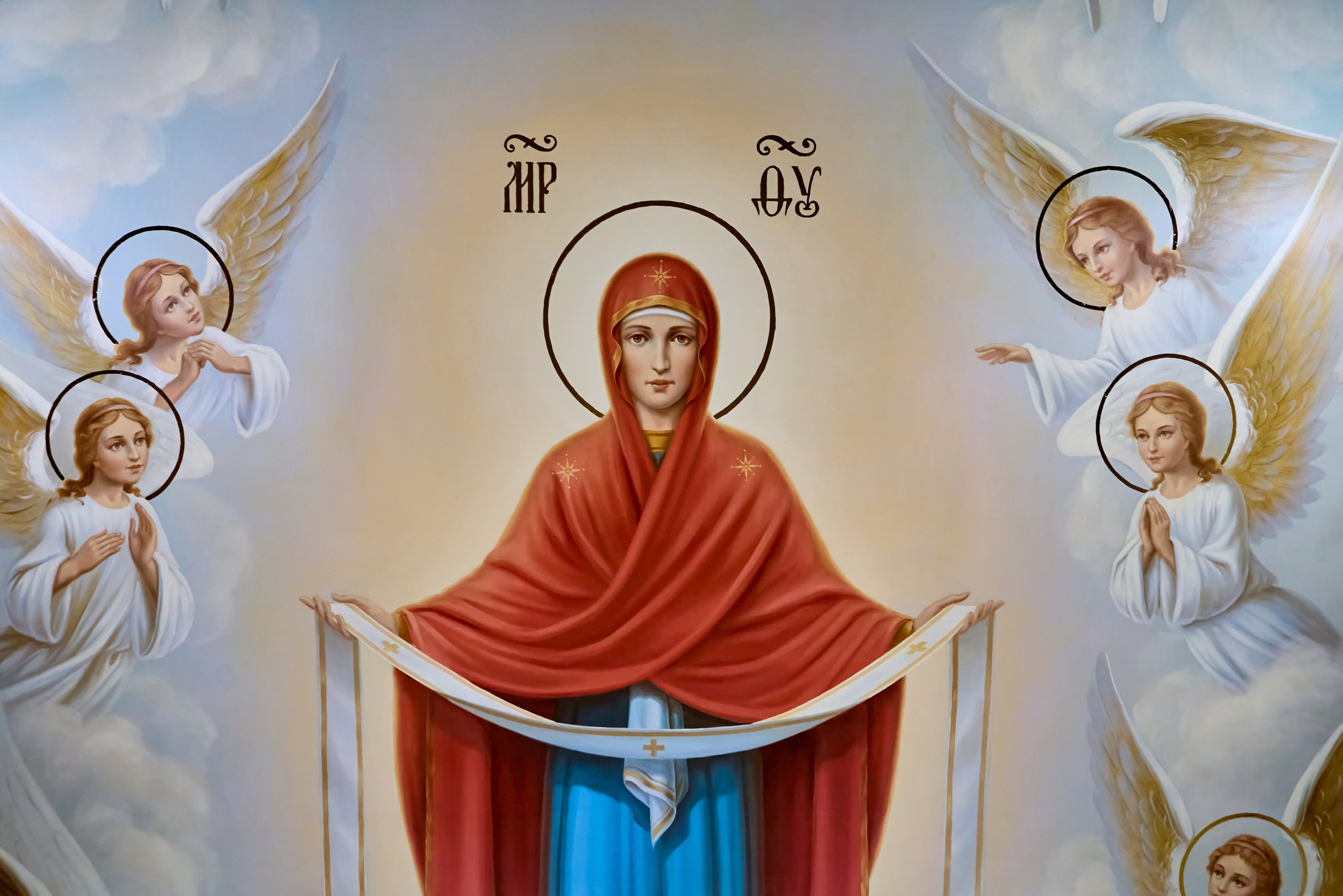 Элемент фрески Покрова Матушки Пресвятой Богородицы расположена в потолочной части притвора храма. Храм Прп. Серафима Саровского. г. Дзержинск