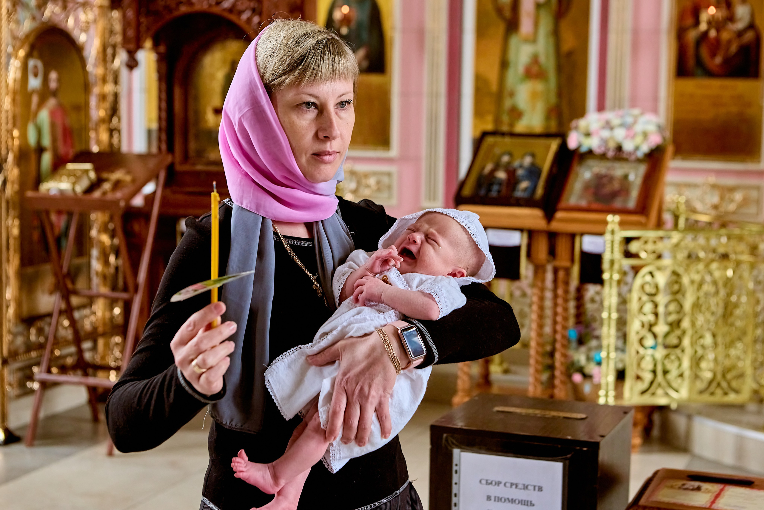 Фотограф Таинства Крещения и Венчания в Дзержинске и Нижнем Новгороде для фотокниги и альбомов