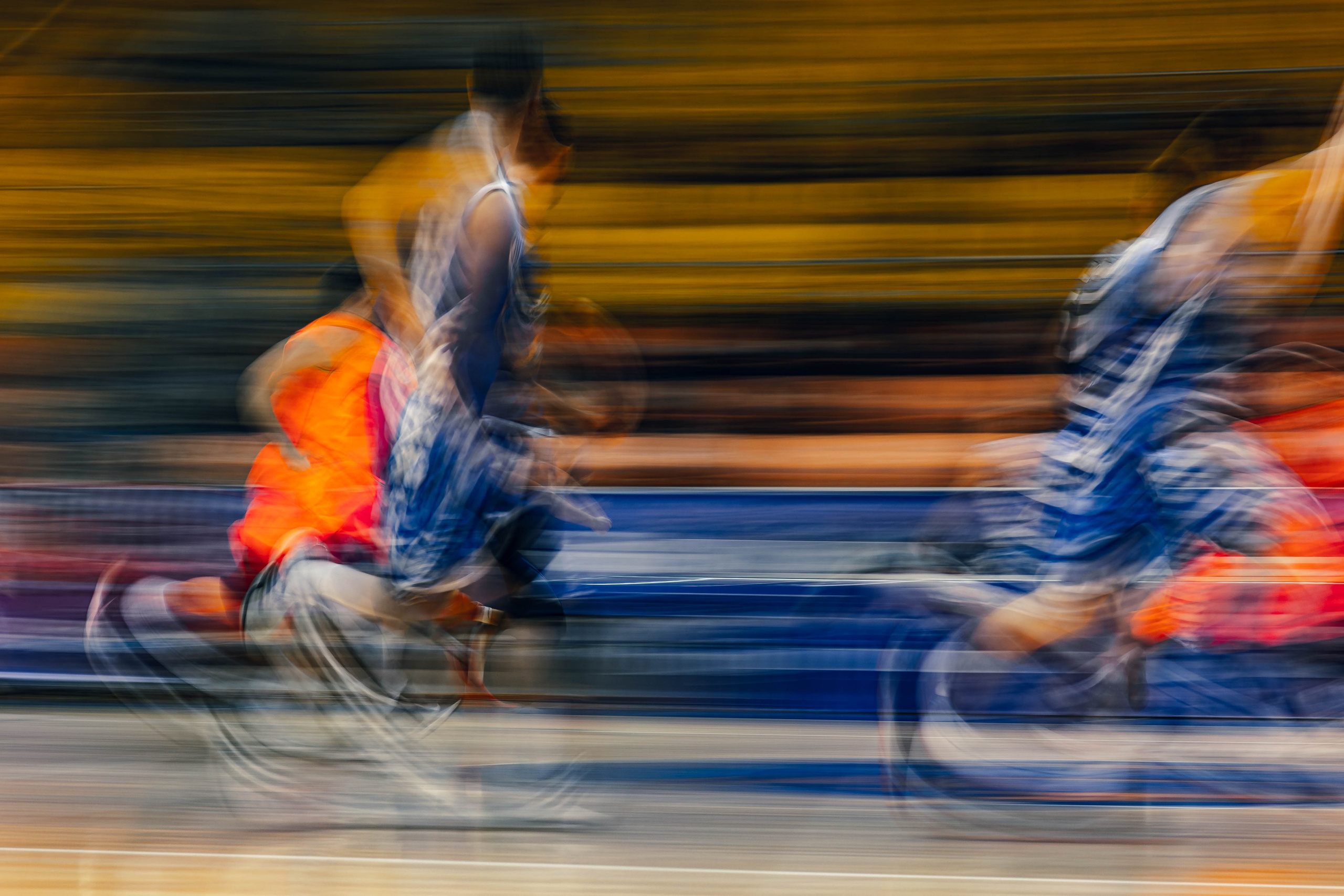 Спорт. Tony Mikhailov