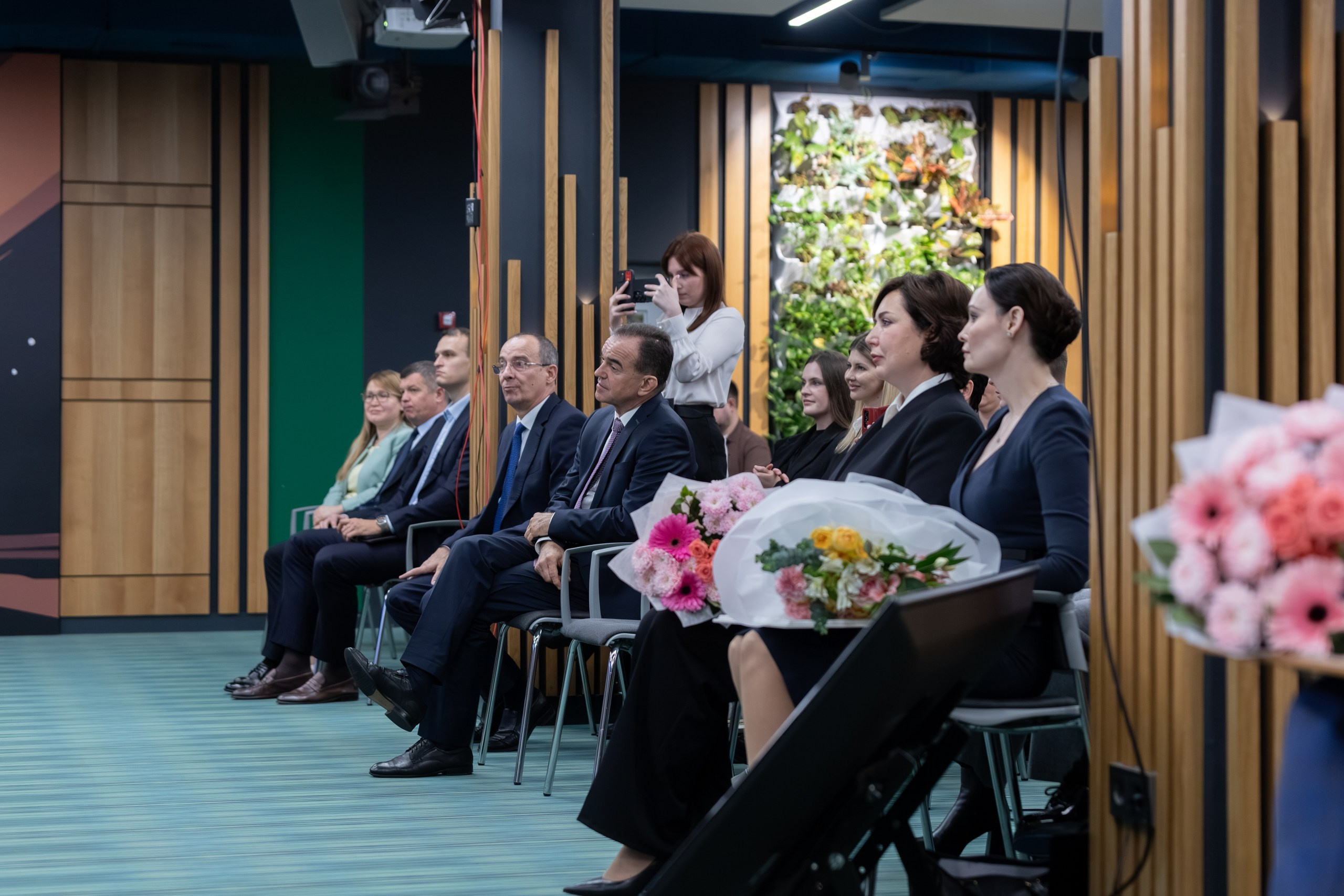 Съёмка бизнес мероприятий - фотограф Евгений Суковатых
