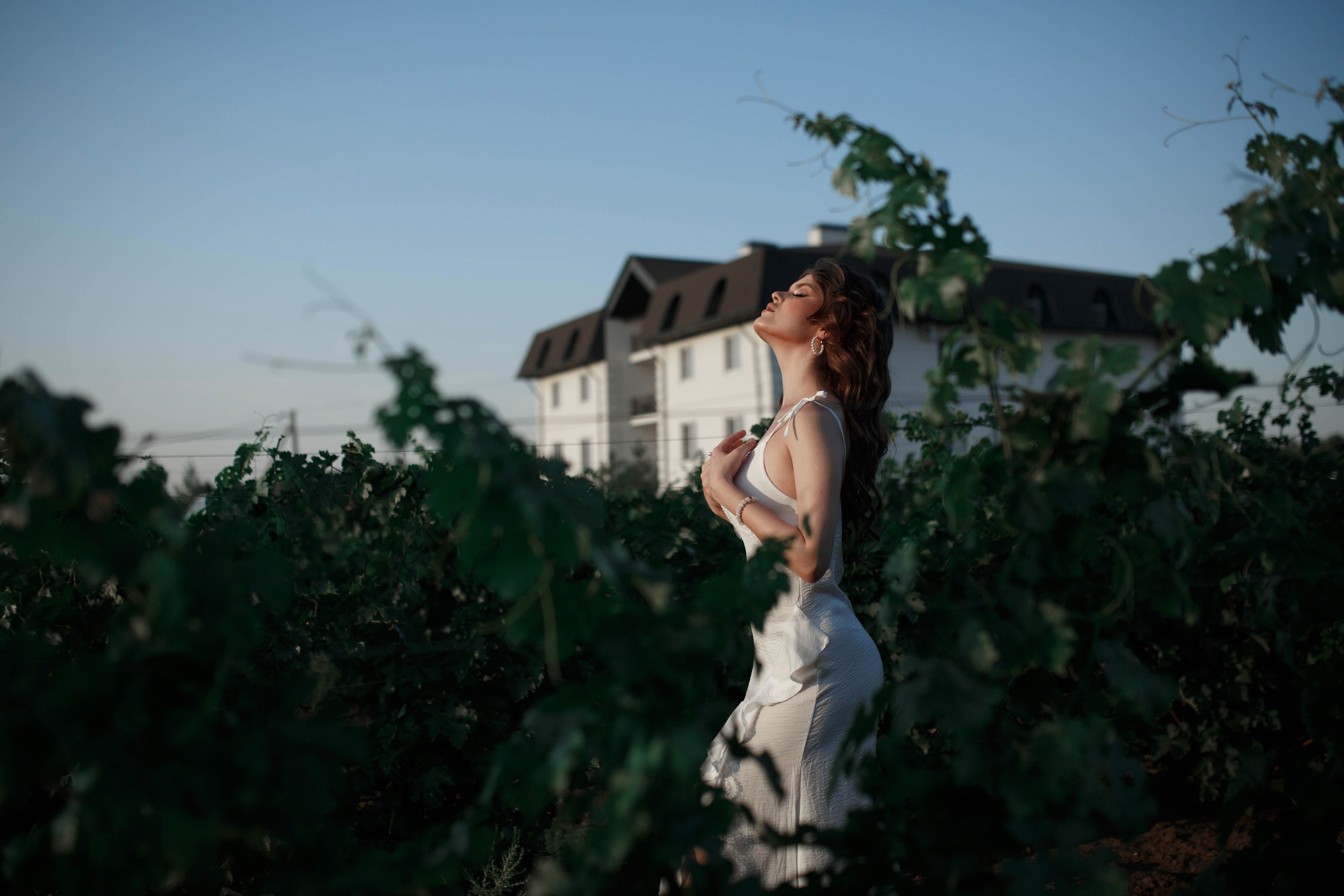 Дарья на винограднике. Свадебный, предметный и портретный фотограф в Волгограде