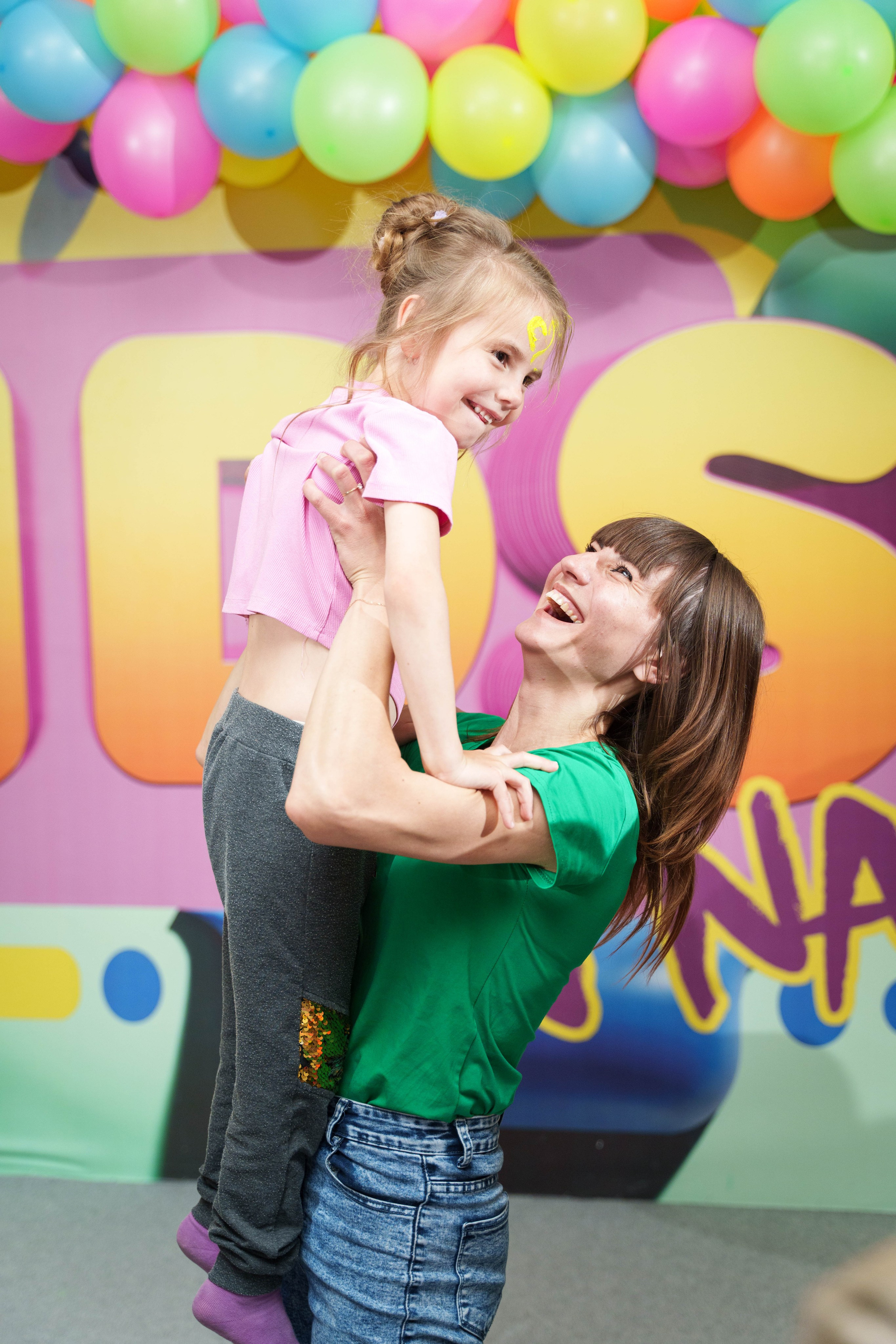 Фотограф на детские праздники. Свадебный и семейный фотограф в Новосибирске Данил Коротких