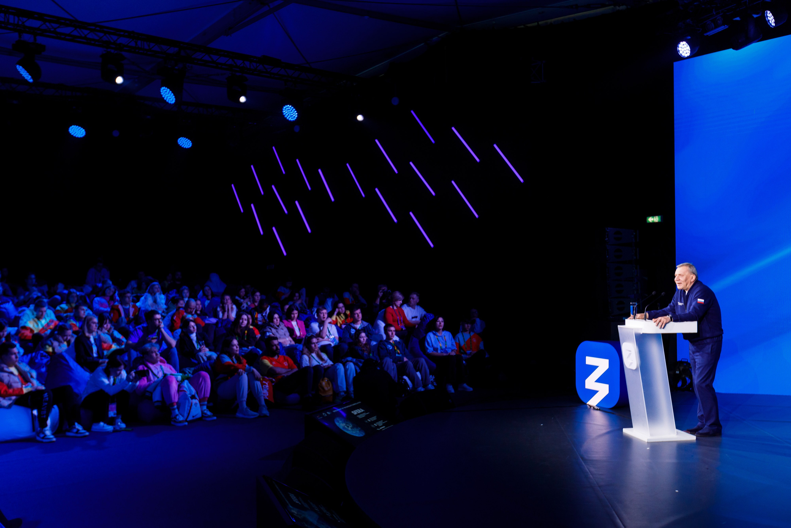 Всемирный фестиваль молодёжи 2024 в России. Репортажный фотограф в Москве, Сочи и Санкт-Петербурге