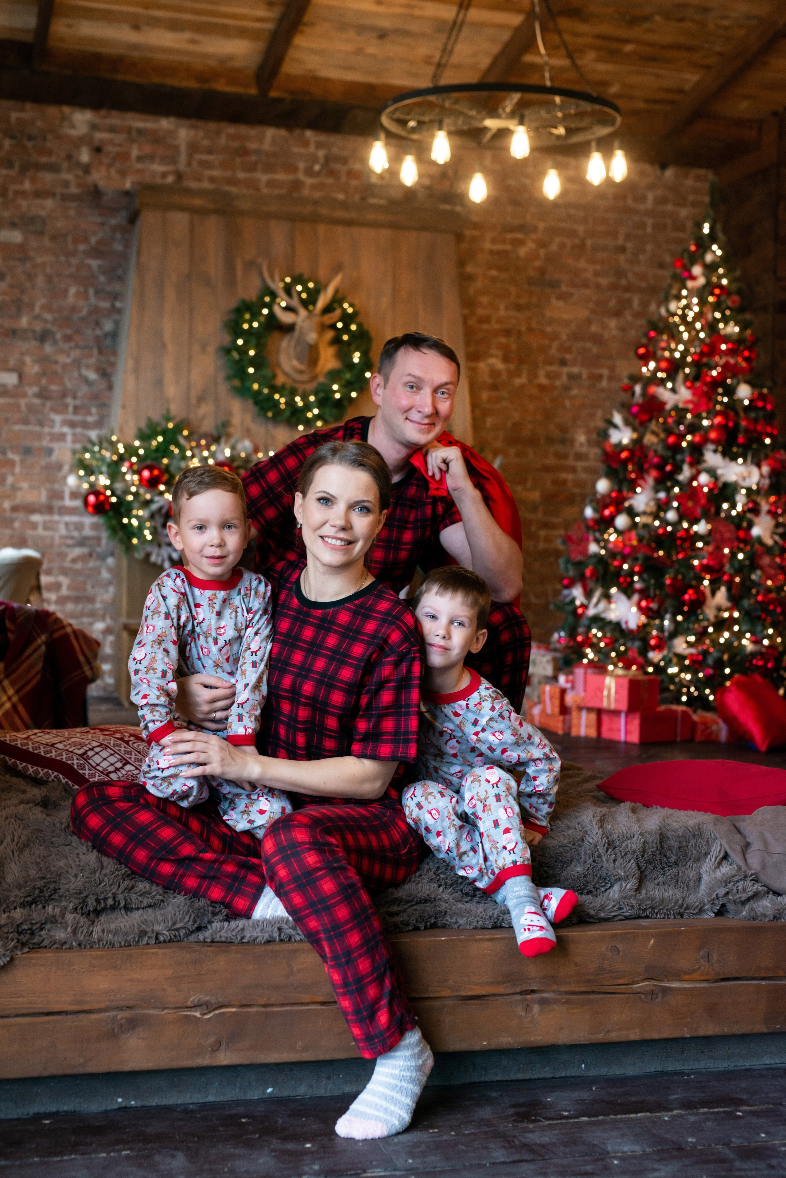 Новогодняя классика. Портретный, семейный и свадебный фотограф в Санкт-Петербурге и в Пушкине Ширяев Денис