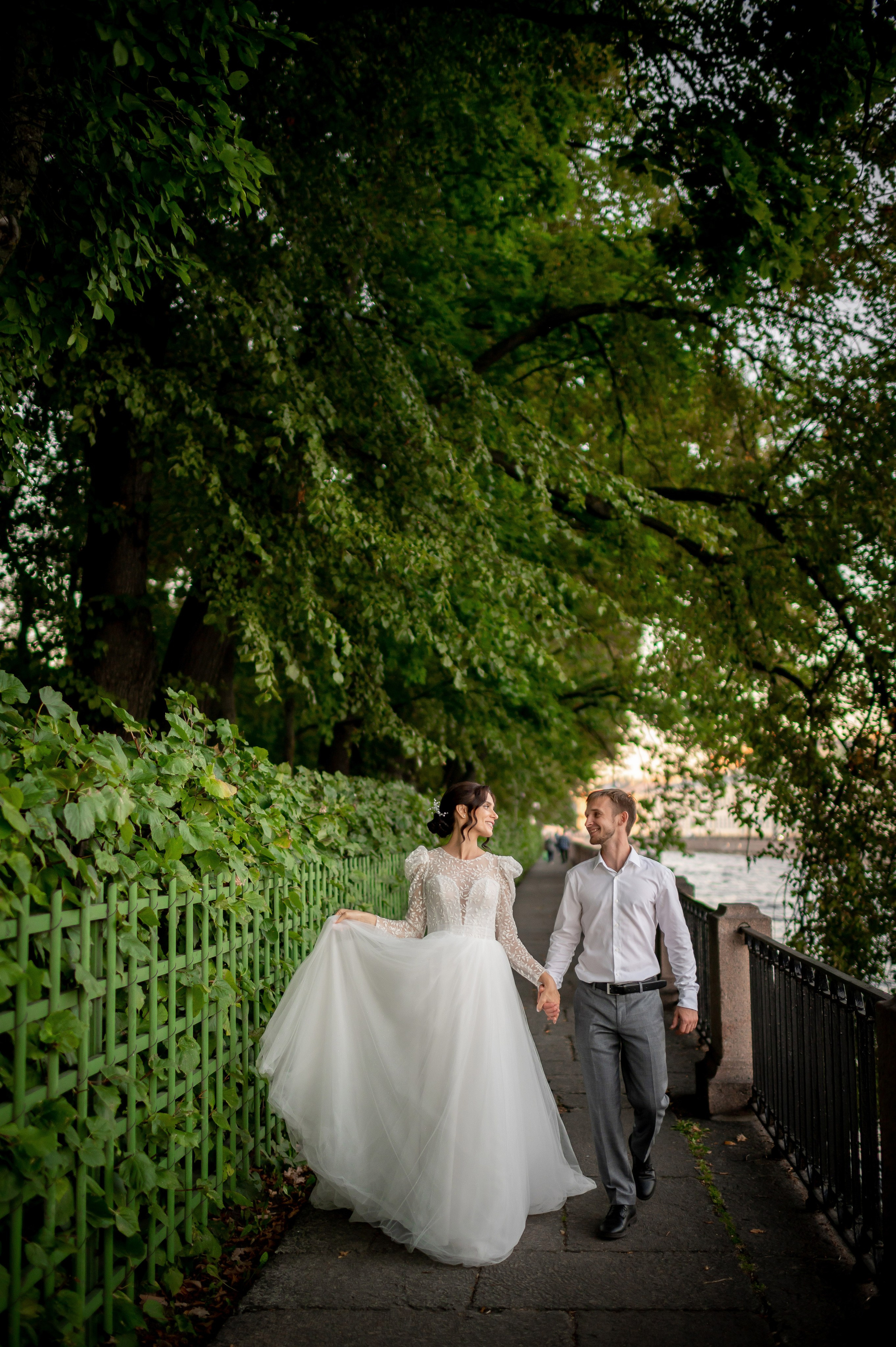 Кирилл и Анжела (круассаны, кофе и фотосессия в Летнем саду). Портретный, семейный и свадебный фотограф в Санкт-Петербурге и в Пушкине Ширяев Денис