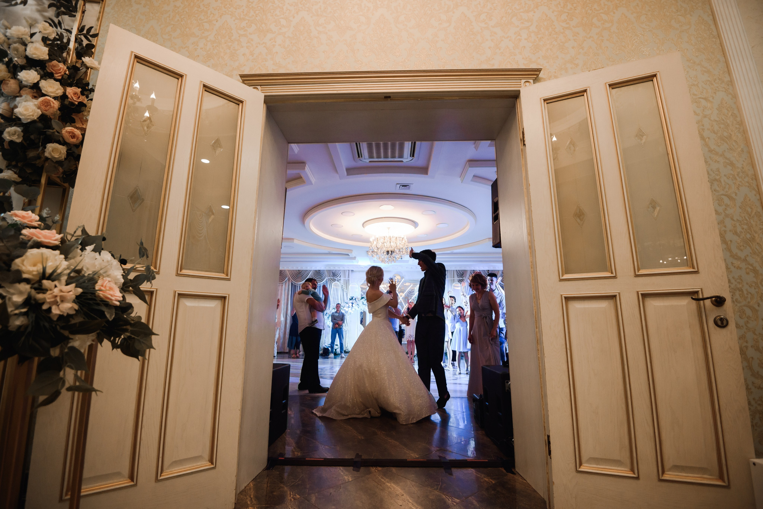 B & A. Свадебный фотограф в г. Астрахань. Так же выезжаю в другие города