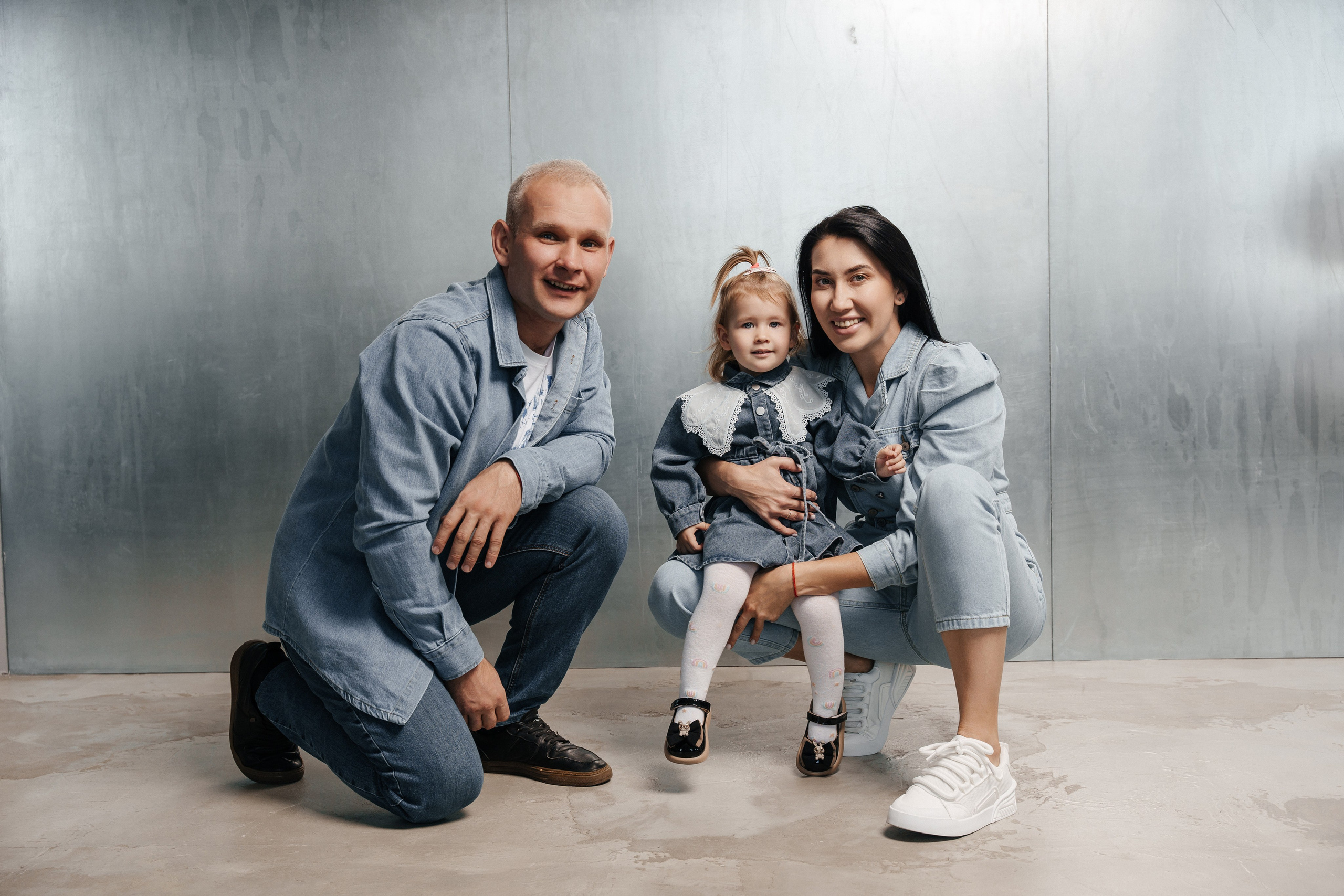 Антон, Даша и Ева. Фотограф Кирилл Бабий