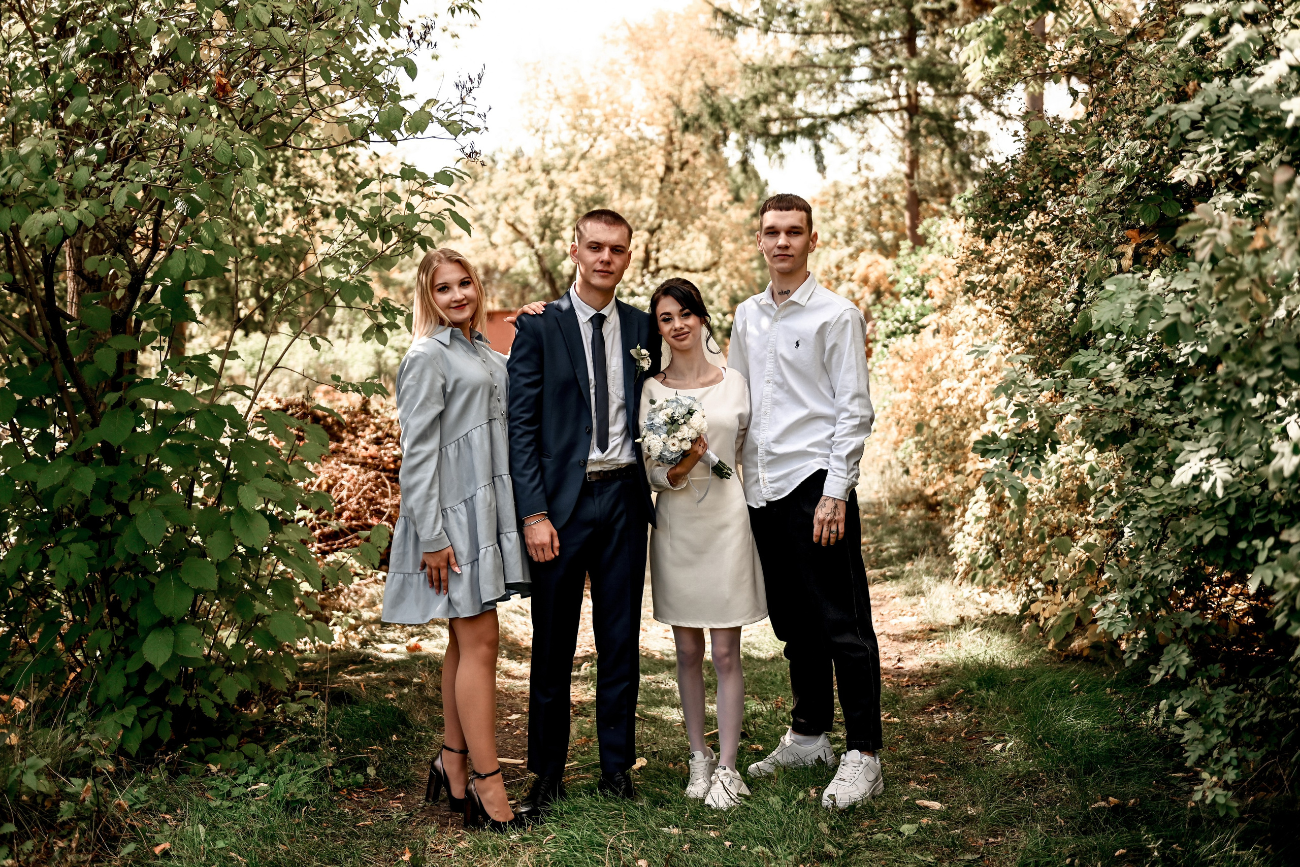 Небольшая часть фото со свадебной съемки Алексея и Даши. Свадебный, семейный, детский, контент фотограф в Омске Максим Ильин