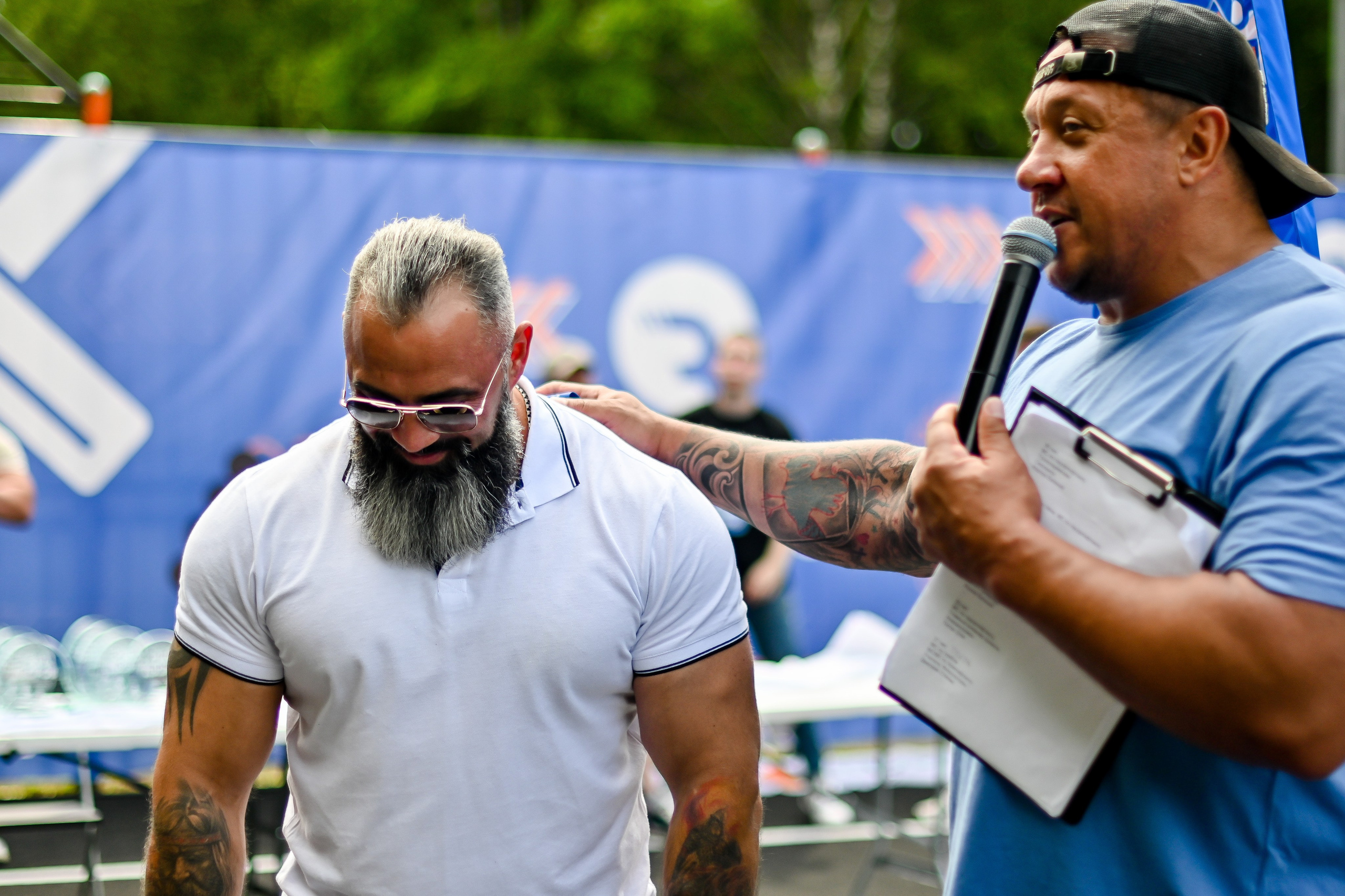СТРОНГ. Фотограф для бизнесконтента, репортажей и семейного альбома в Москве