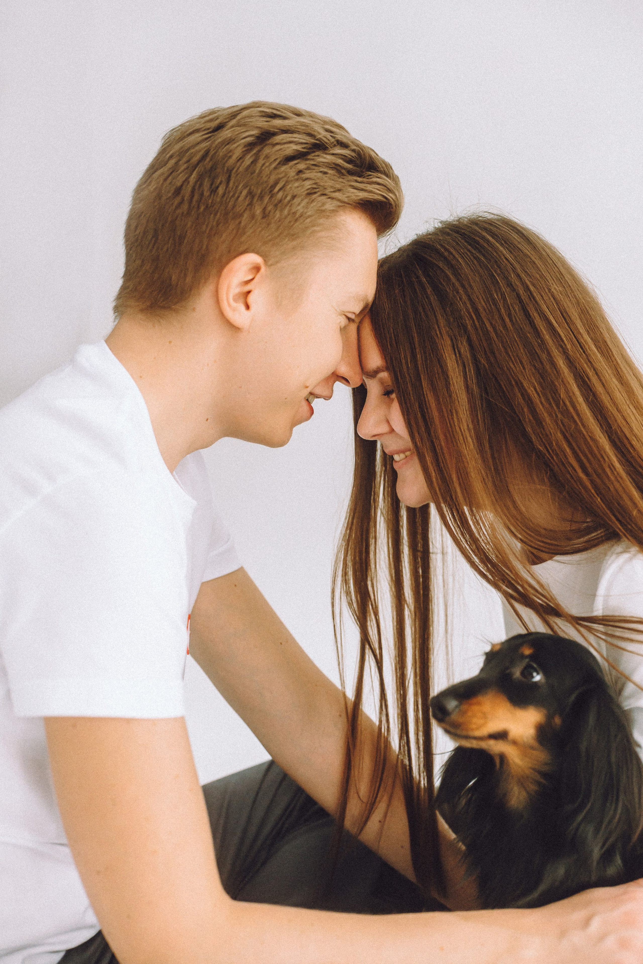 Натали, Свят и Эни