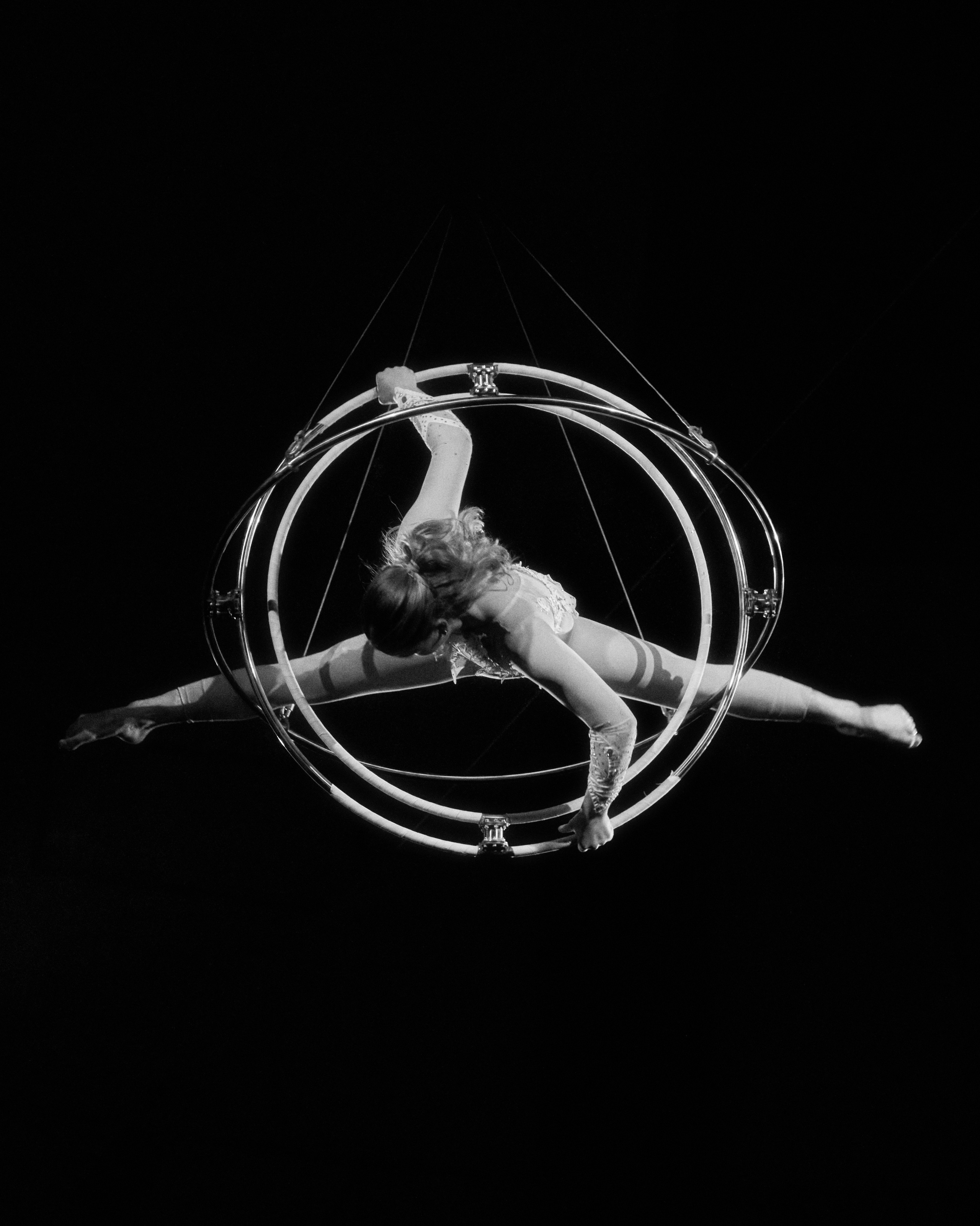 CIRCUS SCHOOL. ANNA — PHOTOGRAPHER