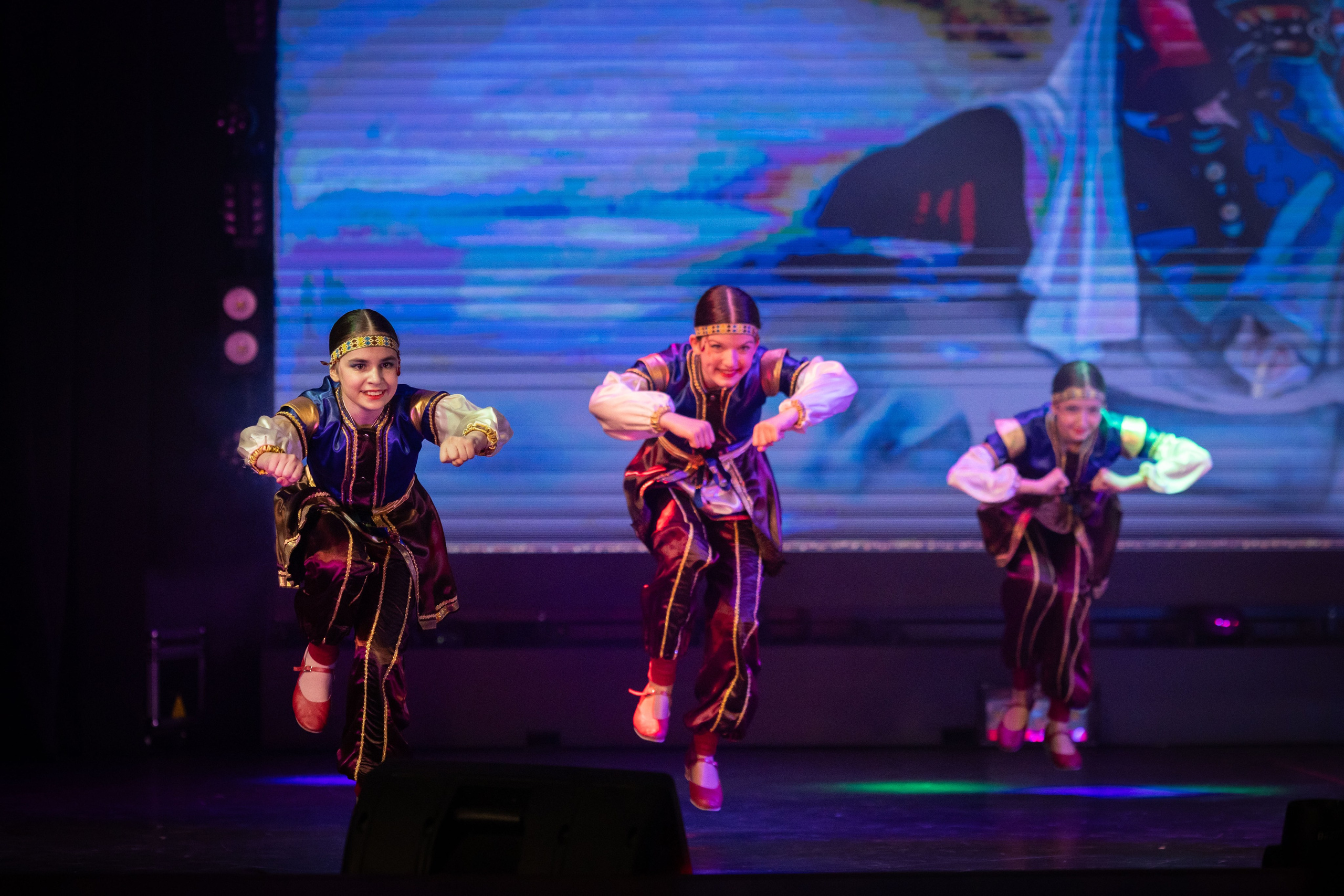 Дк Воровского отчетный концерт. Семейный и детский фотограф Анна Петракова