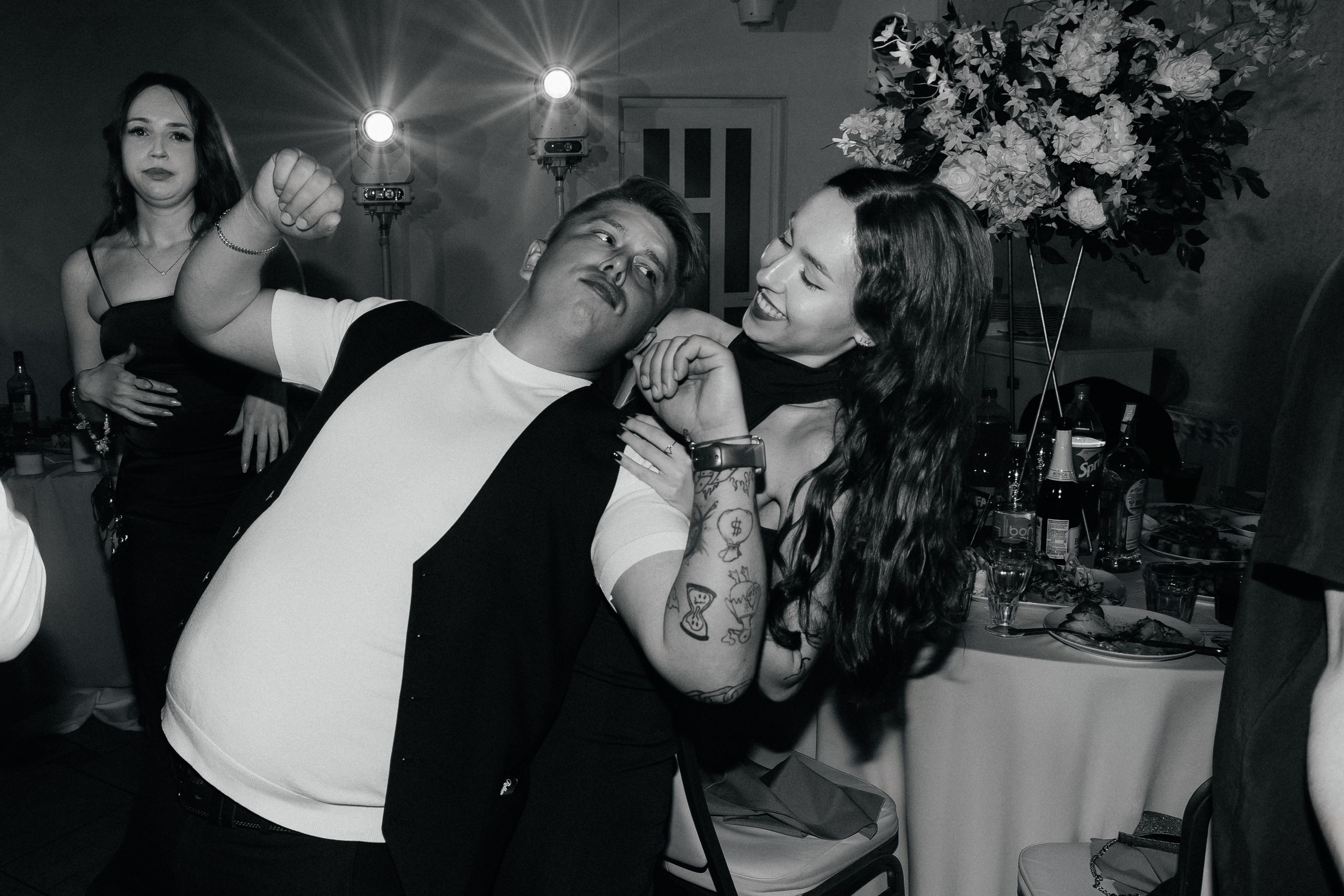 Свадебная фотосессия Анастасии и Игоря в Усадьбе Легенда. Свадебный фотограф в Минске/Беларуси Сергей Спиридонов