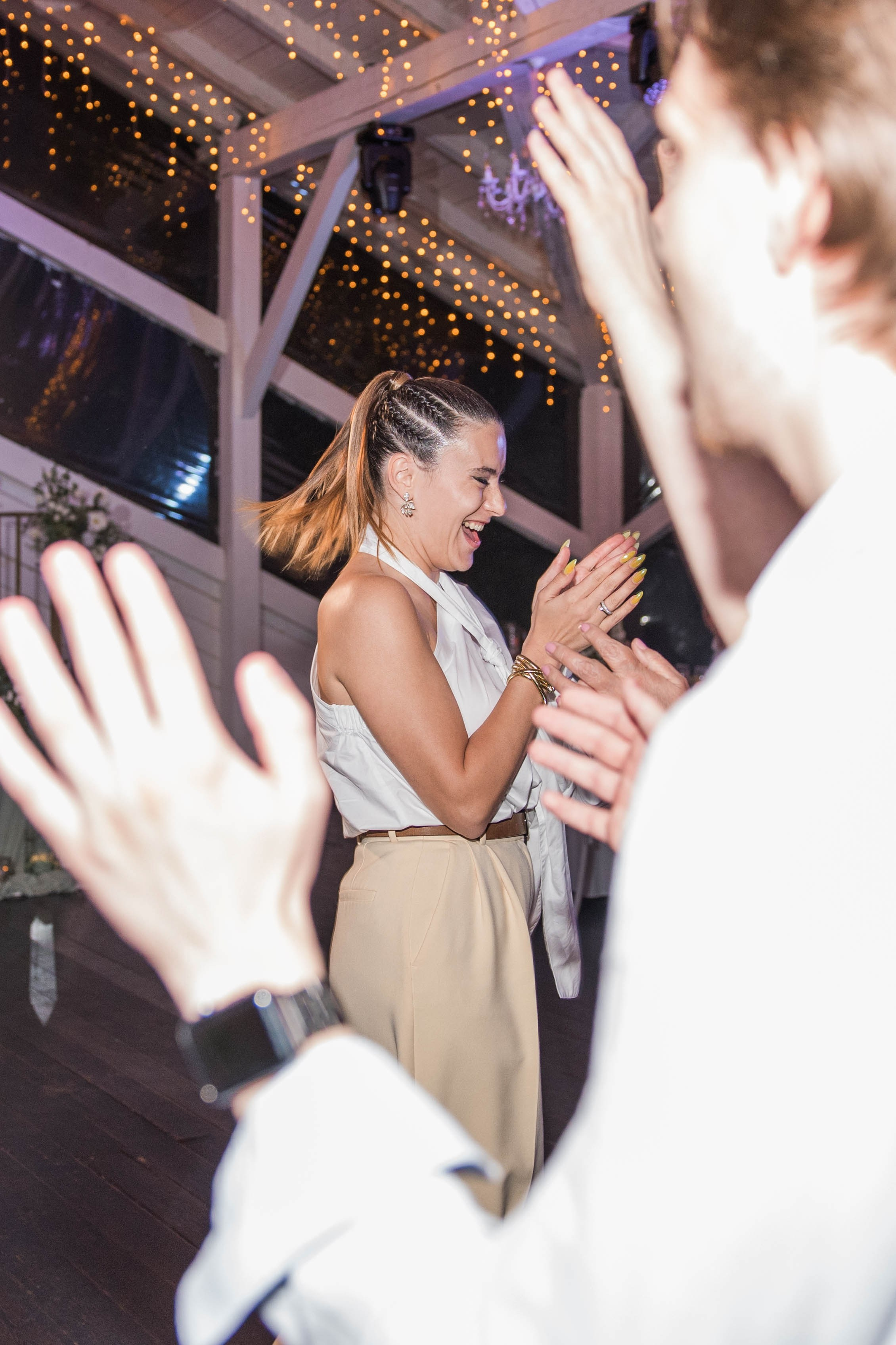 Саша и Юля. Ведущий на свадьбу в Москве Зубков Алексей