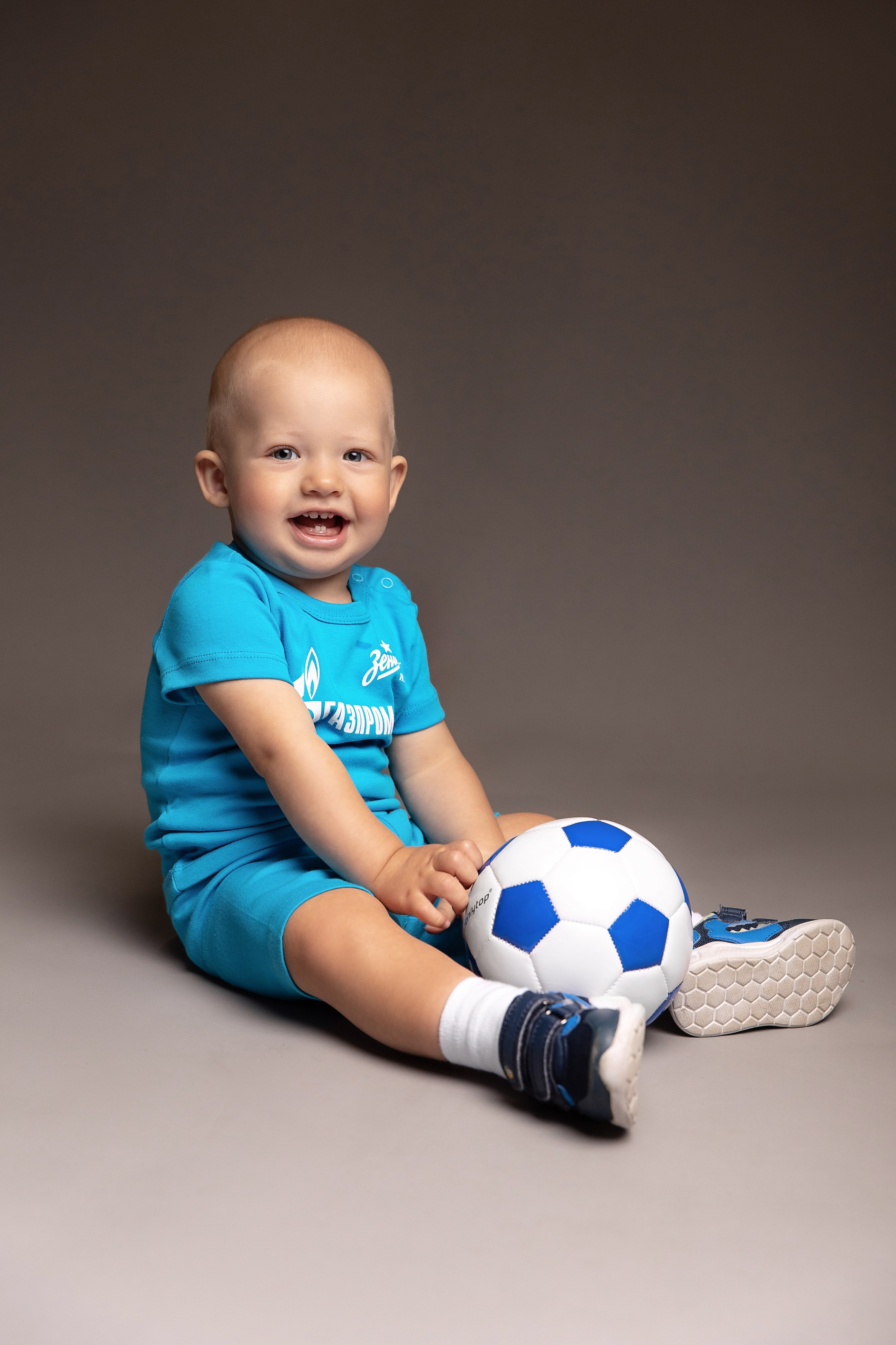 Годик. Фотограф новорожденных, семейный фотограф в Санкт-Петербурге