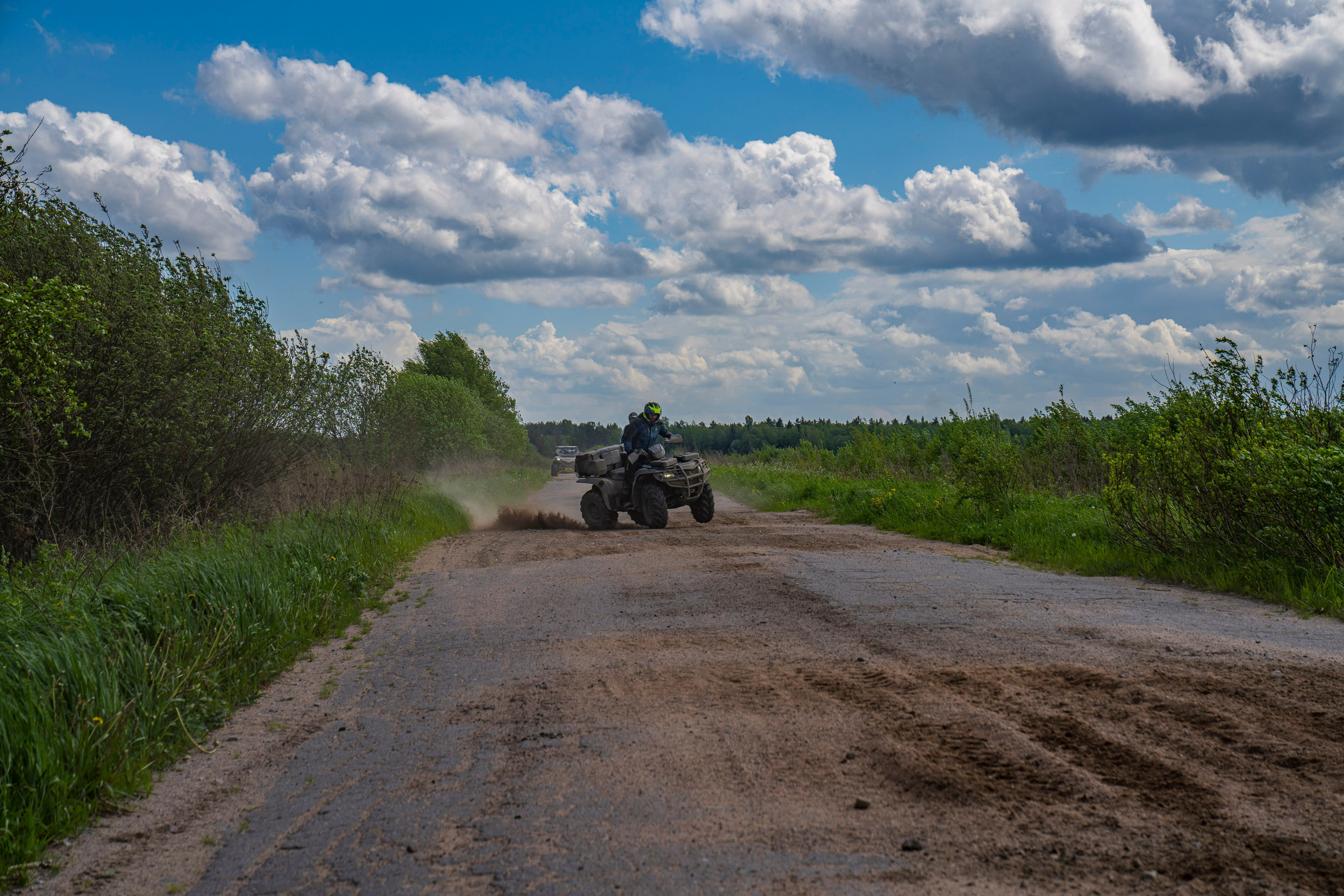 RazVolution. Графический дизайнер Илья Левченко