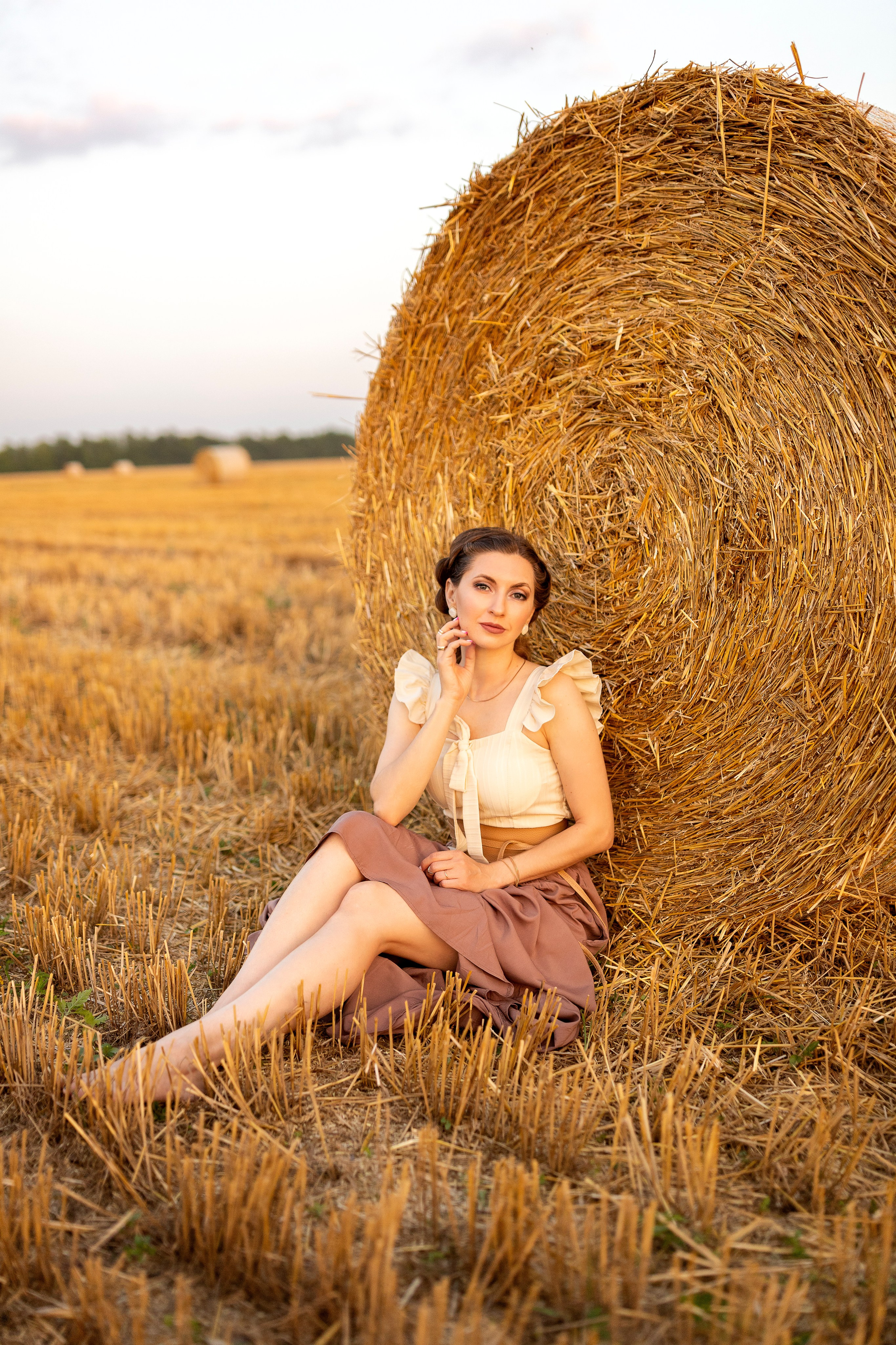 На сеновале. Настасья Перова Фотограф