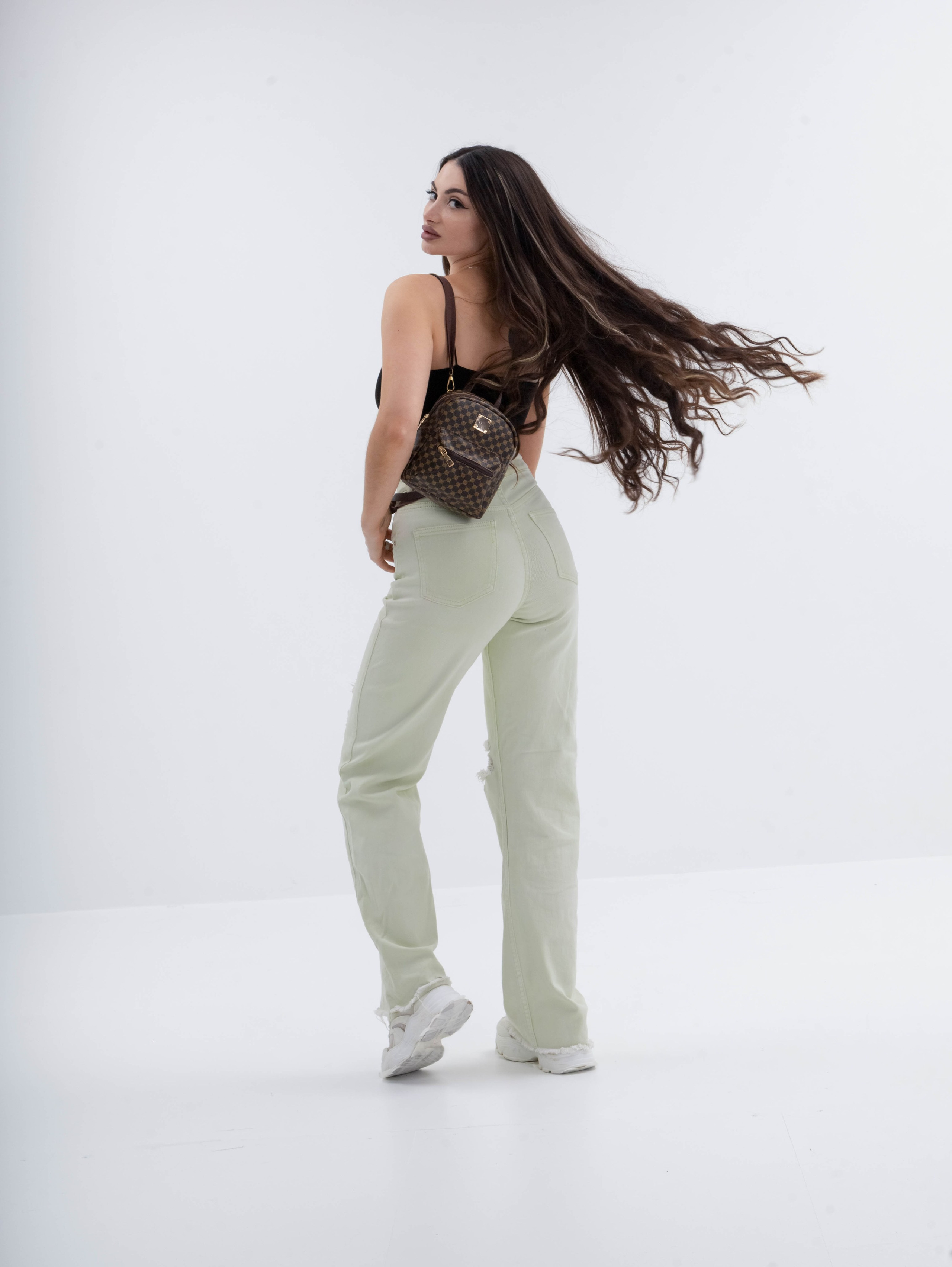 Виктория | 167 | S | 38